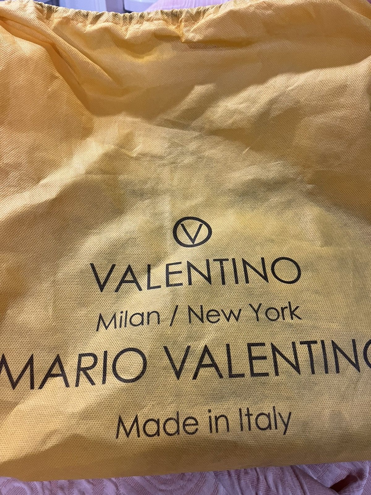 Mario Valentino Valentino Black Studded Premium Leather Handbag/Purse Size ONE SIZE - 2 Thumbnail
