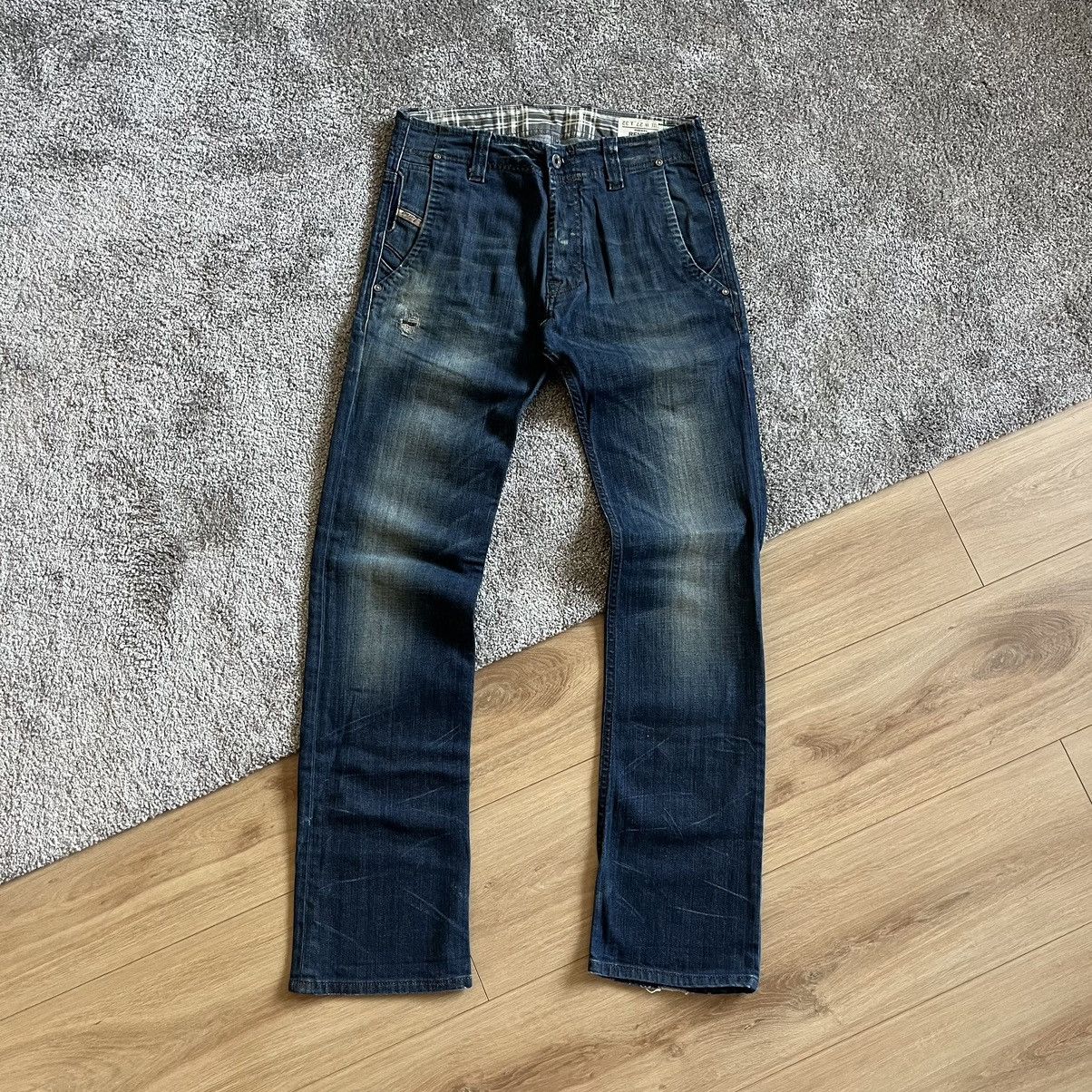 Diesel VINTAGE DIESEL DENIM MENS JEANS Size US 32 / EU 48 - 1 Thumbnail