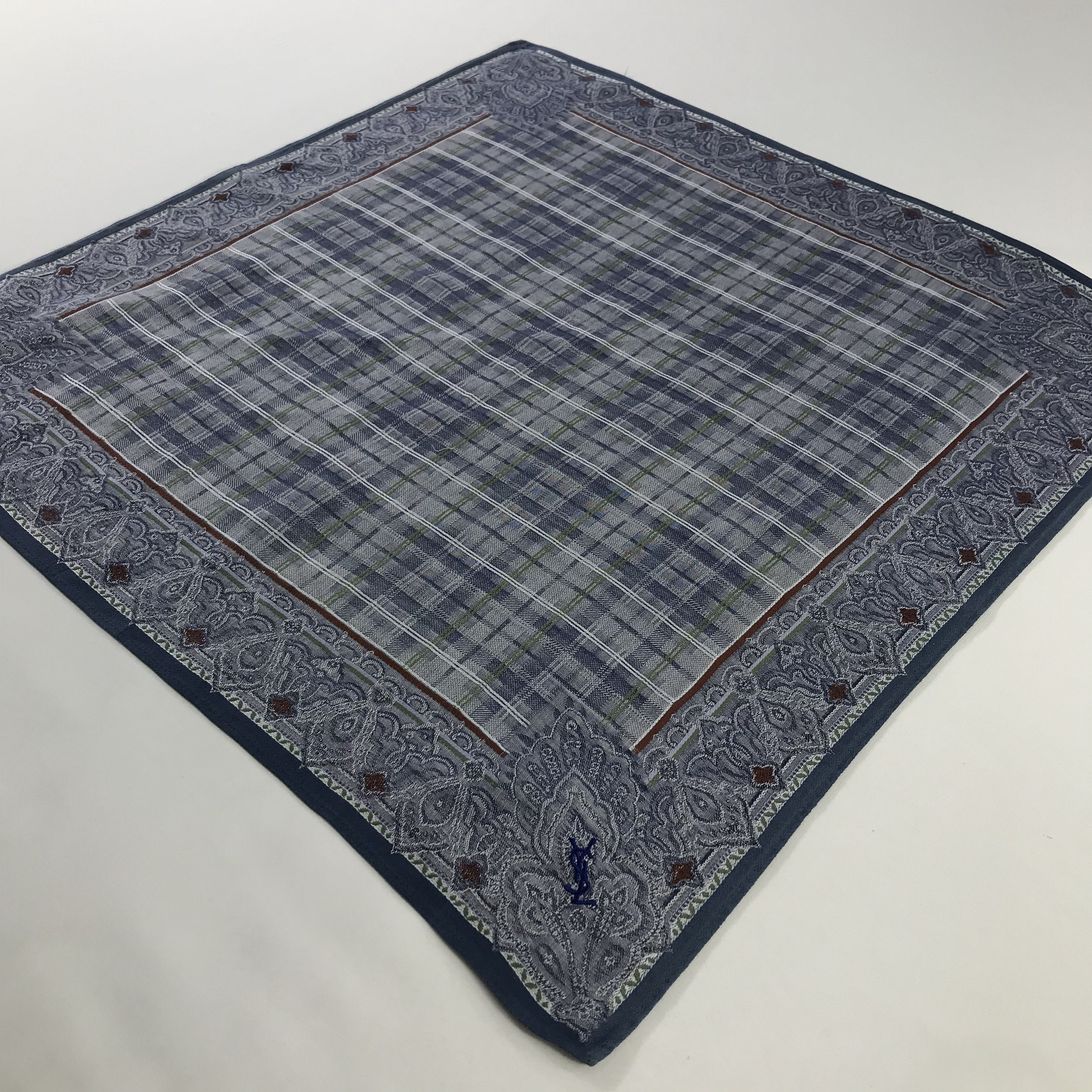 Vintage × Yves Saint Laurent Yves Saint Laurent Bandana / Handkerchief /Neckerchief -S550 Size ONE SIZE - 2 Thumbnail