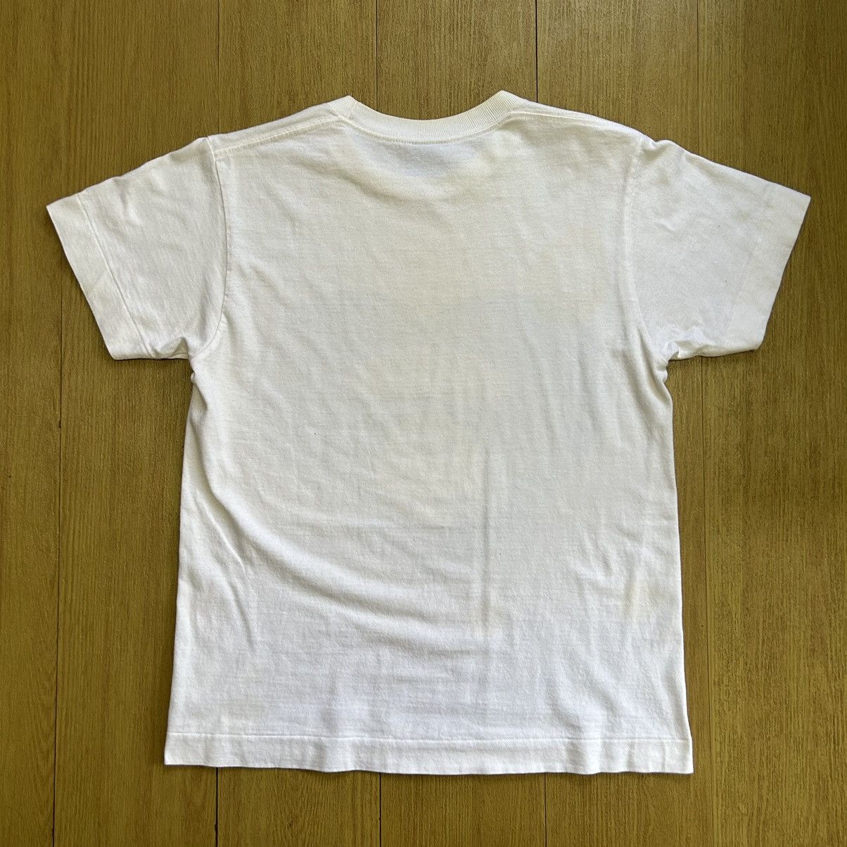Bape Bape Exclusive Handprint Heart Tee Size US S / EU 44-46 / 1 - 2 Thumbnail