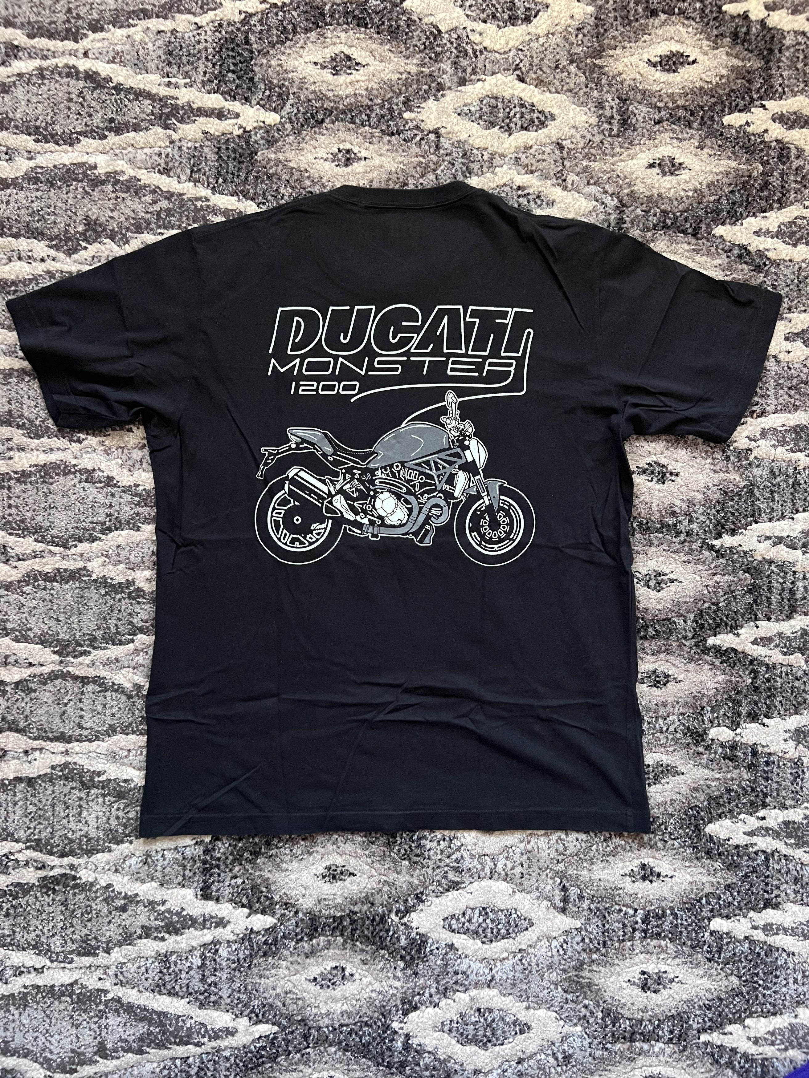 Uniqlo Uniqlo x Ducati T-Shirt in Black Size US L / EU 52-54 / 3 - 1 Thumbnail