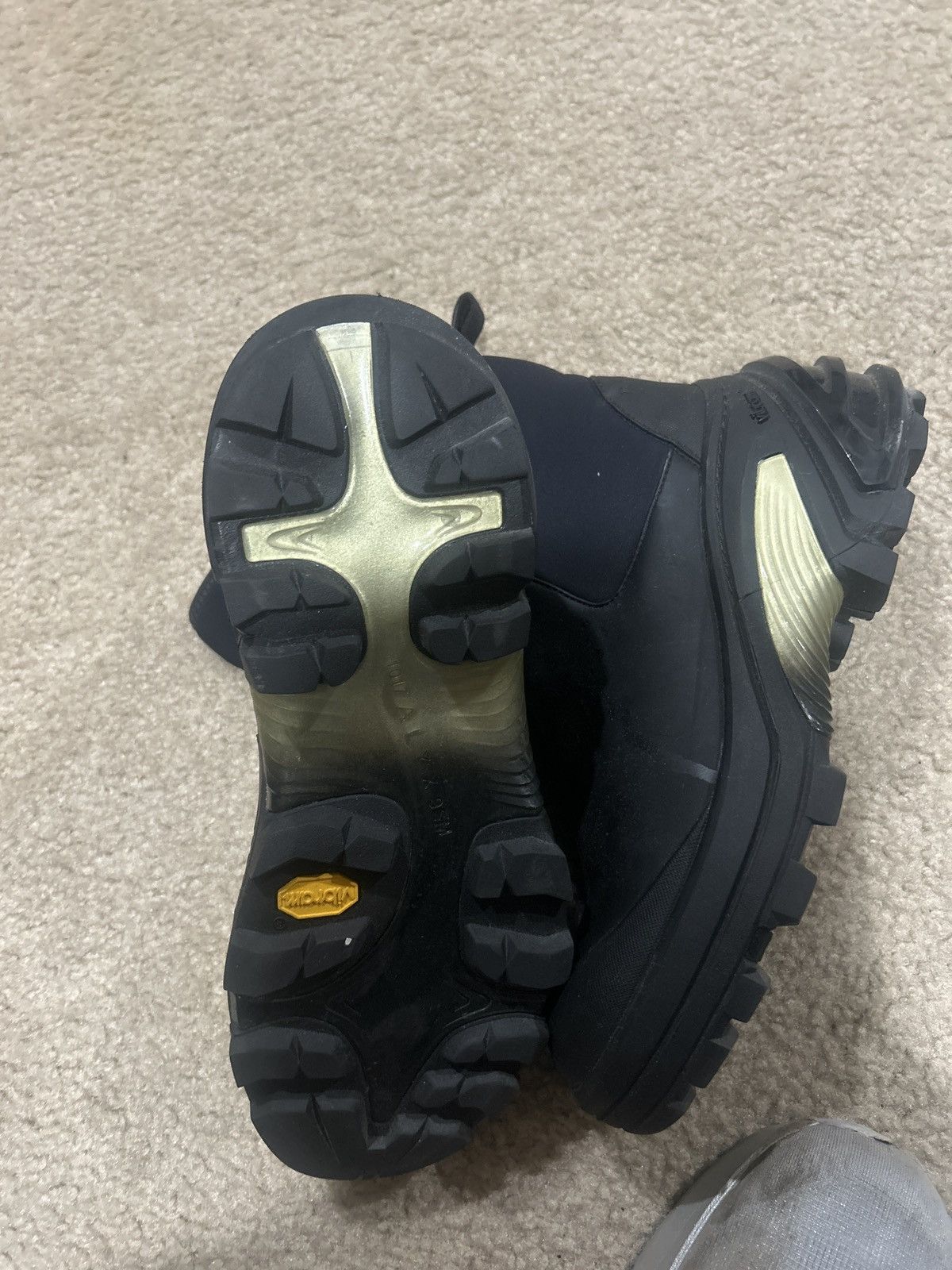 1017 ALYX 9SM MID BOOT WITH VIBRAM SOLE Size US 9 / EU 42 - 4 Thumbnail