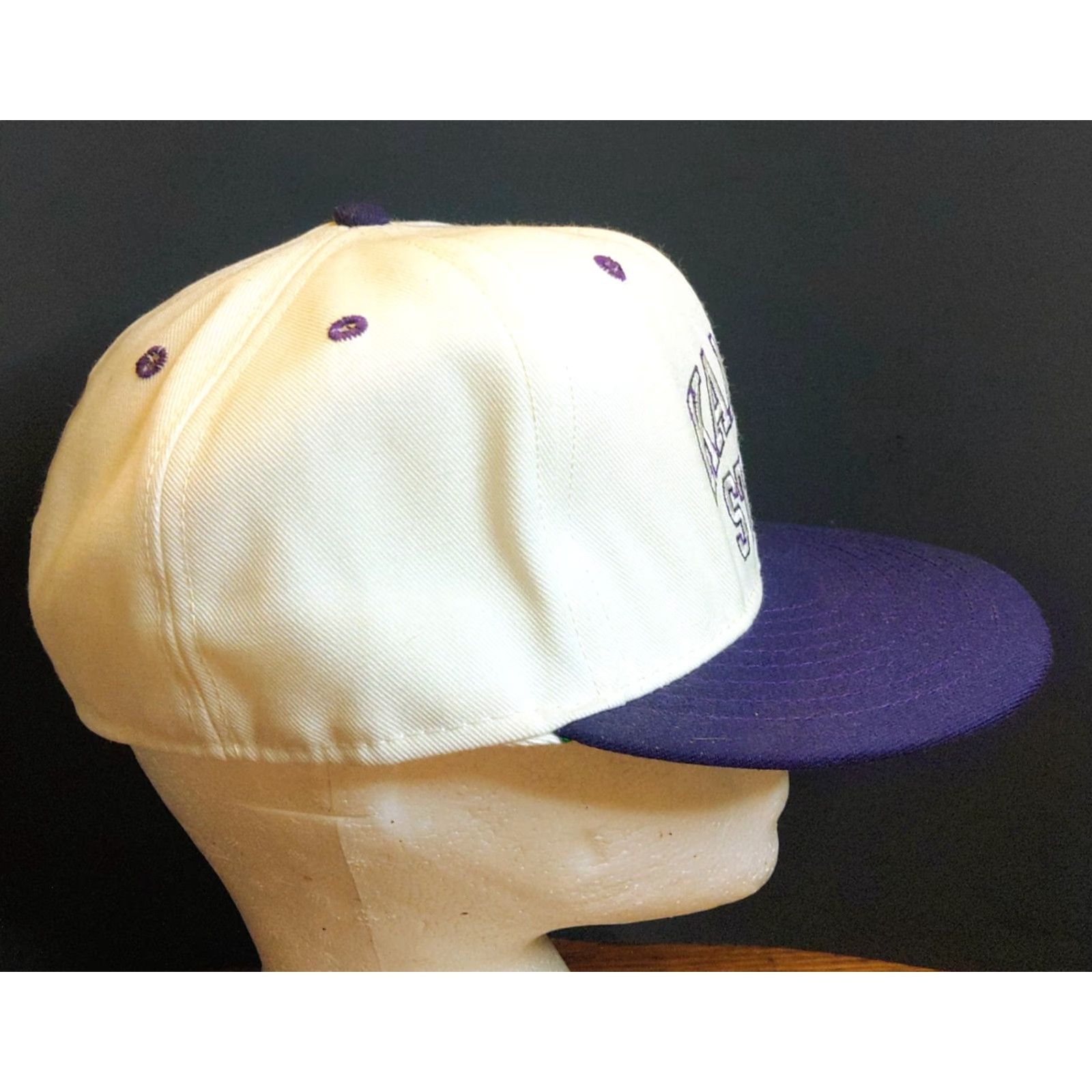 Vintage VINTAGE Kansas State Wildcats Baseball Cap USA Made Pro Line Adult Size 7 3/8 White Cotton Canvas Hat Mens Size ONE SIZE - 7 Thumbnail