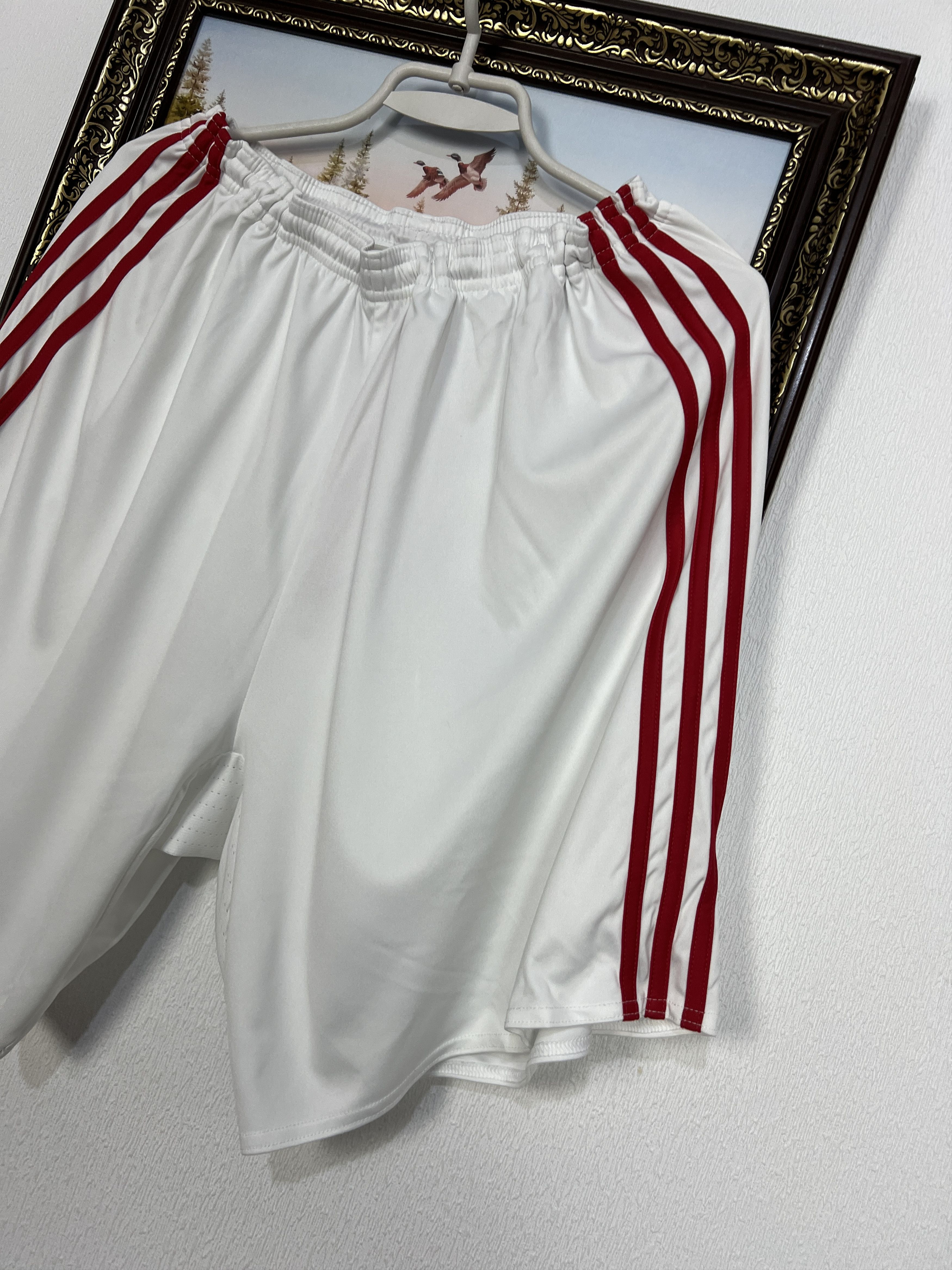 Adidas Vintage Manchester United Football Shorts Soccer Athletic Size US 36 / EU 52 - 2 Thumbnail