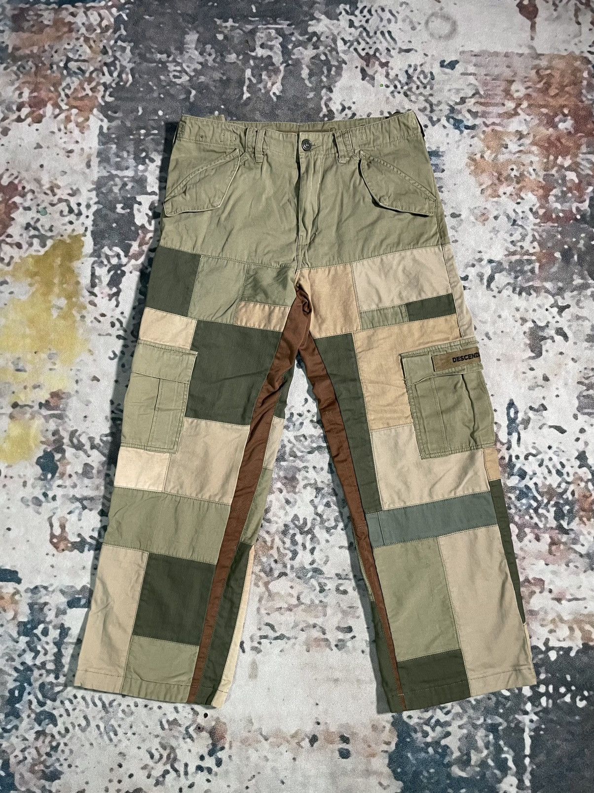 Descendant Rare!!! Descendant Cargo Patchwork Camo Pants Size US 32 / EU 48 - 1 Thumbnail