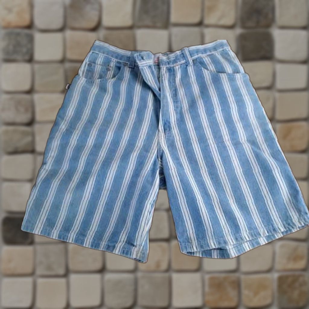 Vintage Sassoon Woman Shorts Striped Blue USA Made Size 9 Size 30" / US 8 / IT 44 - 1 Thumbnail