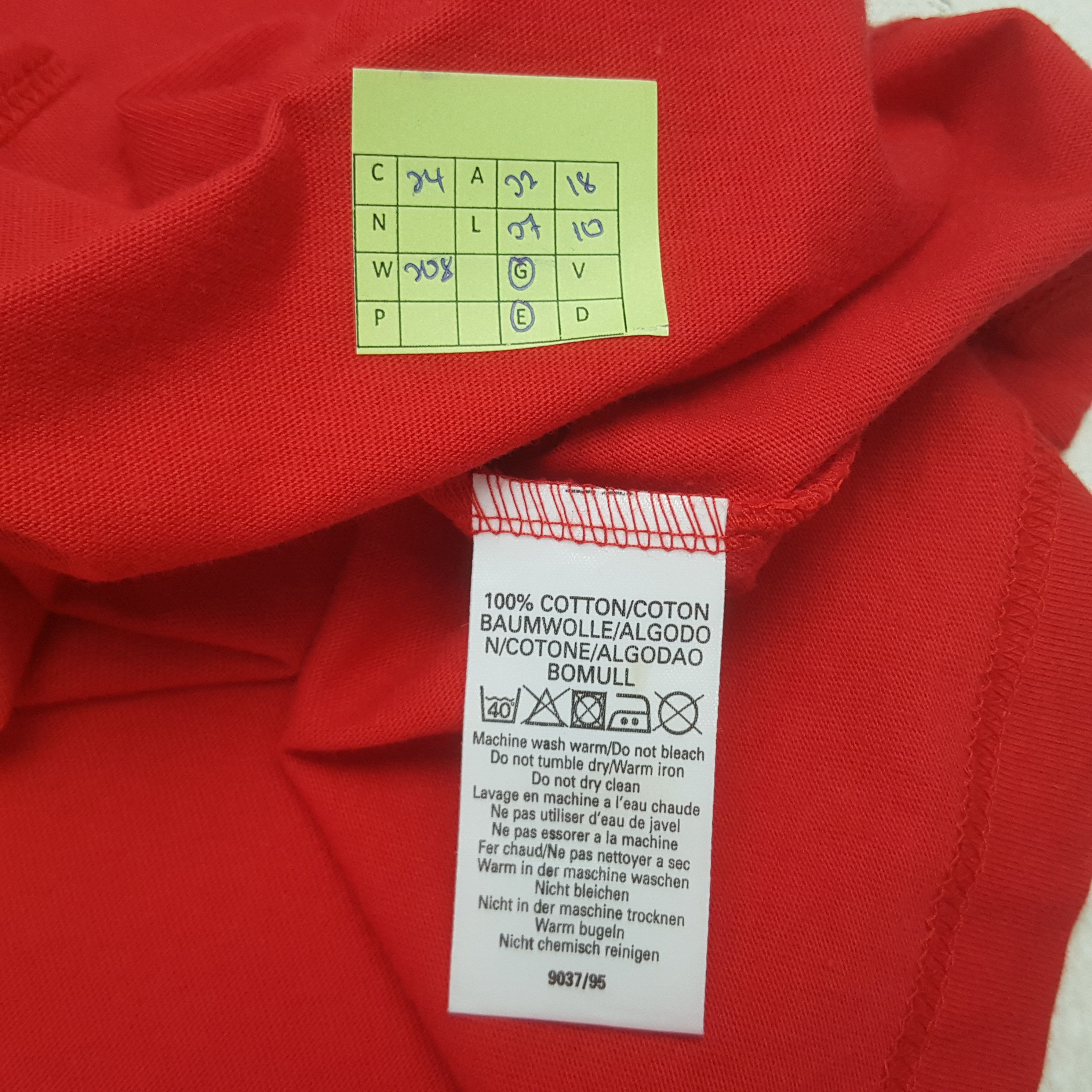 Vintage Burberry Designer Brand Embroidery Tshirt RR24