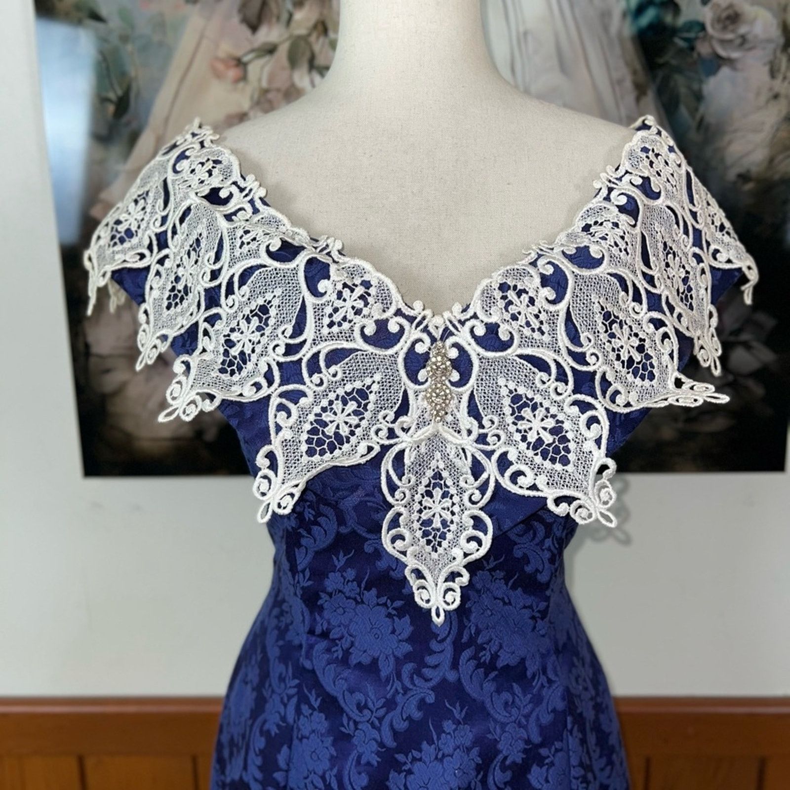 Other Gorgeous Vintage 90s Scott McClintock Brocade Cocktail Dress Size M / US 6-8 / IT 42-44 - 3 Thumbnail
