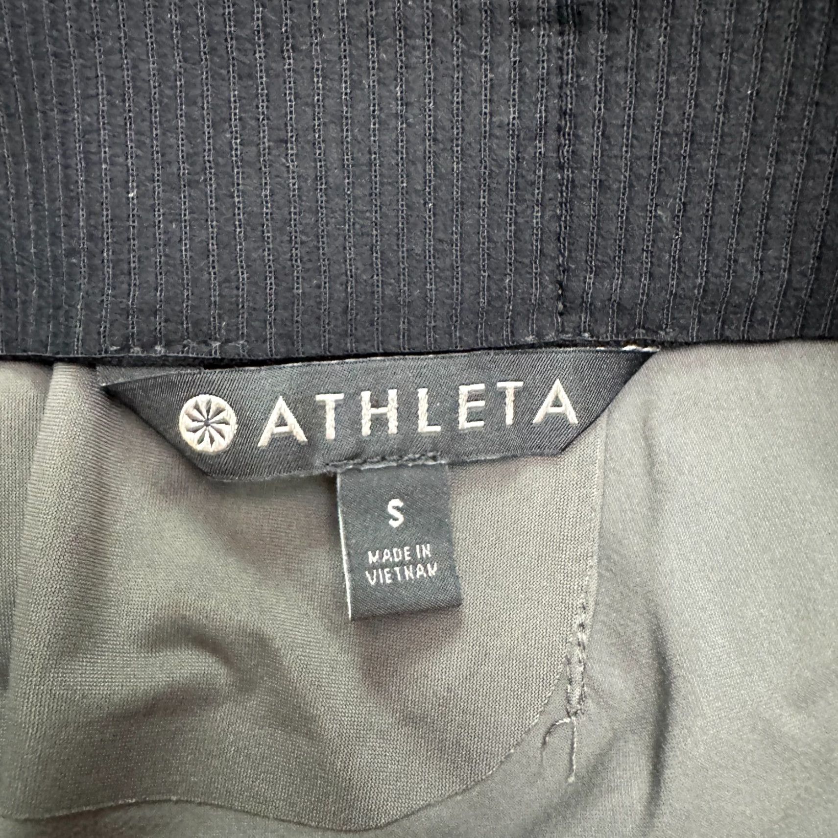 Athleta Athleta Pants Wide-Leg Womens Small Gray High Rise Pull On Inseam 26 in 28 in Nylon Microfiber Regular Squared? Size 28" / US 6 / IT 42 - 6 Thumbnail