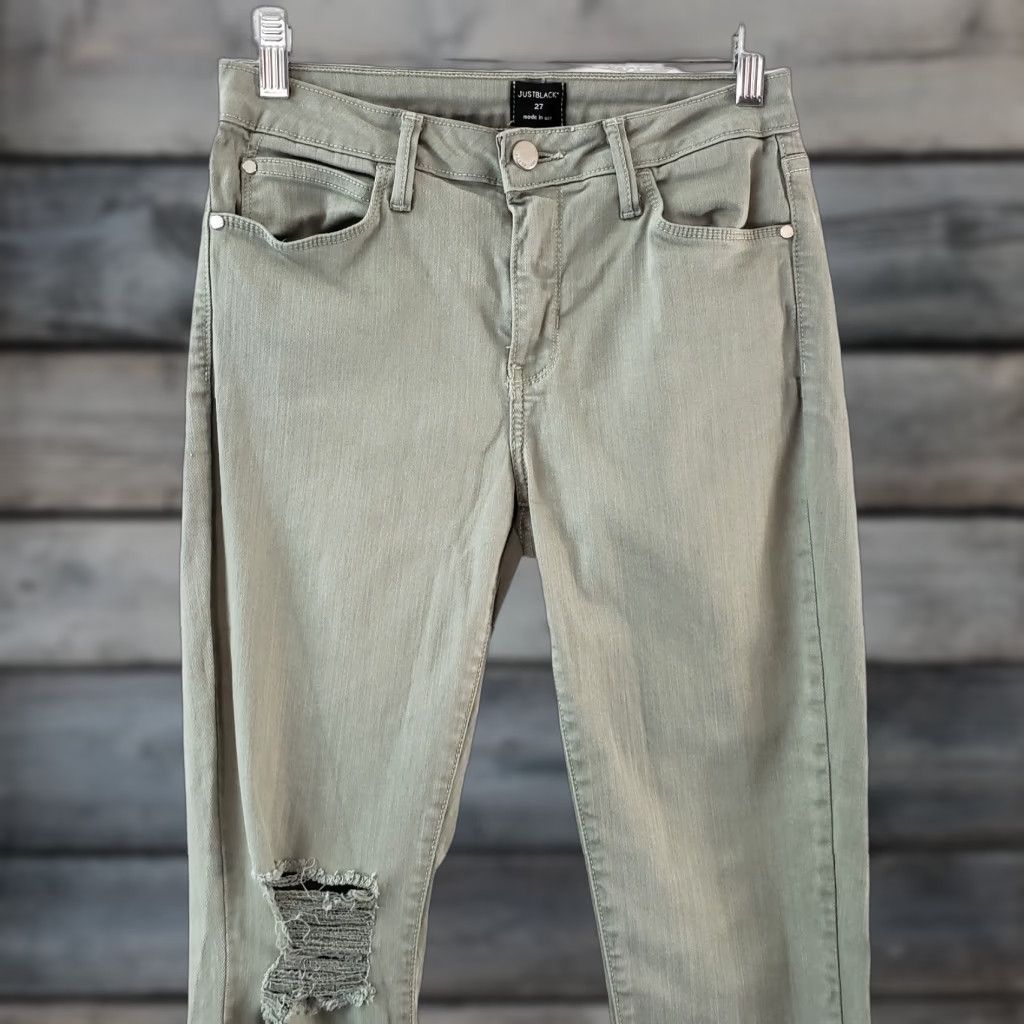 Vintage JUST BLACK Womens Skinny Cropped Jeans Sz 27 Green Distressed Raw Hem Mid Rise Denim Cotton Blend Crosscheck Zip Inseam 25.5in Women's Jeans Size 27" / US 4 / IT 40 - 1 Thumbnail