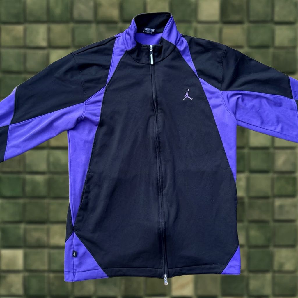 Jordan Brand Jordan Brand Purple Black Track Jacket Full Zip L Men Size US L / EU 52-54 / 3 - 1 Thumbnail