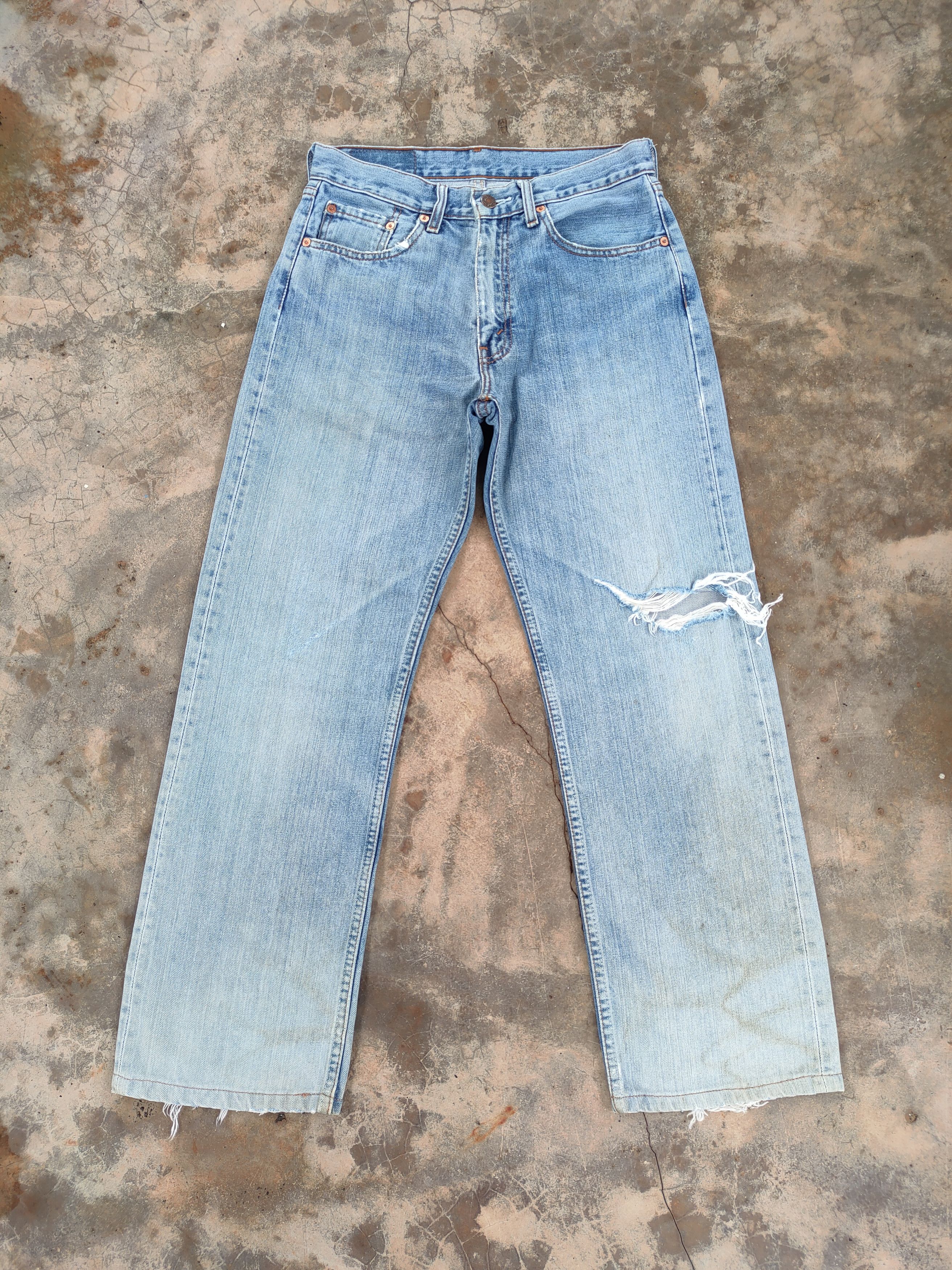 Levi's Vintage Clothing VINTAGE LEVI'S 512 FADED DISTRESSED JEANS DENIM PANTS Size US 30 / EU 46 - 2 Thumbnail