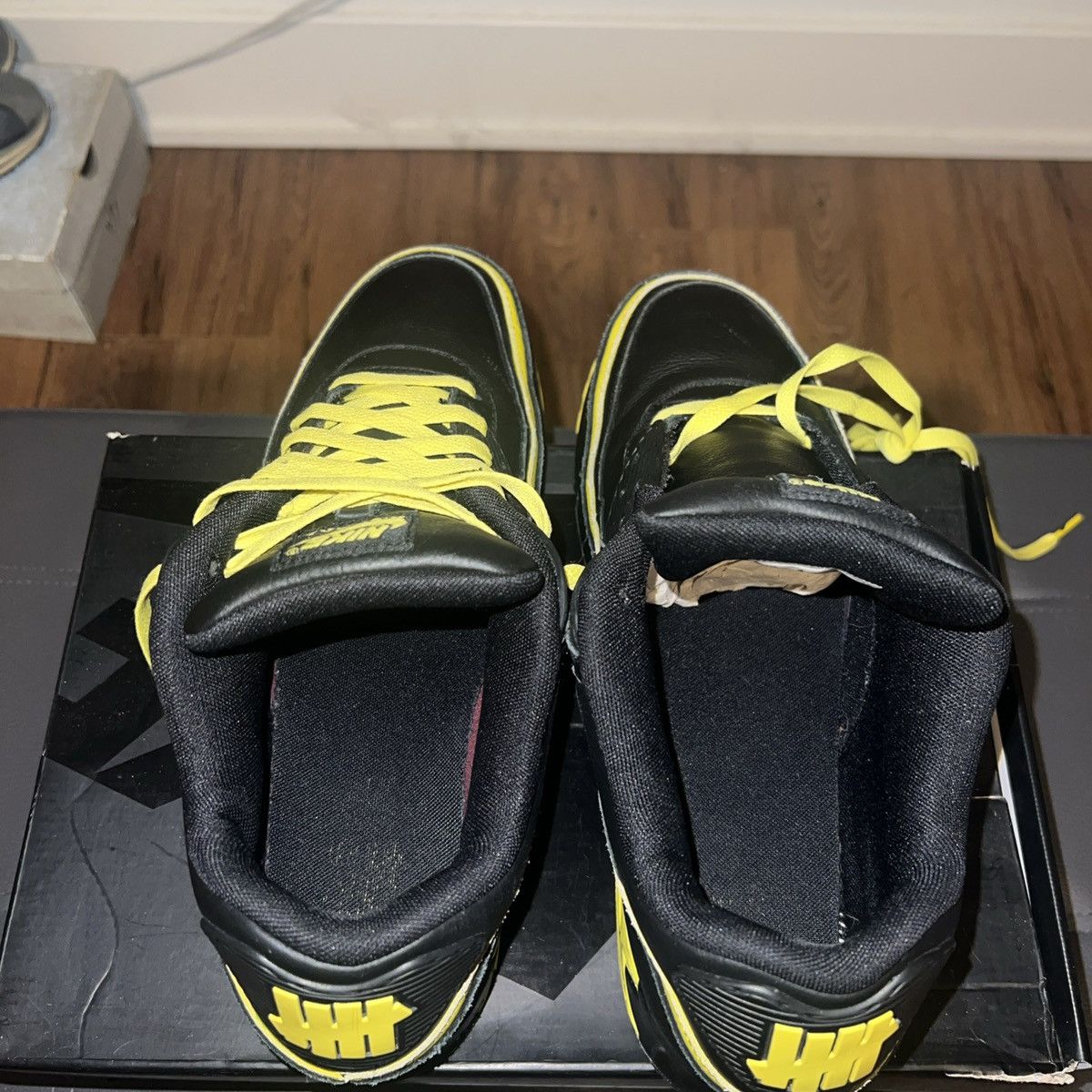 Nike × Undefeated Nike Air Max ‘90 x Undefeated | Black Opti-Yellow 2019 Size US 12 / EU 45 - 8 Thumbnail