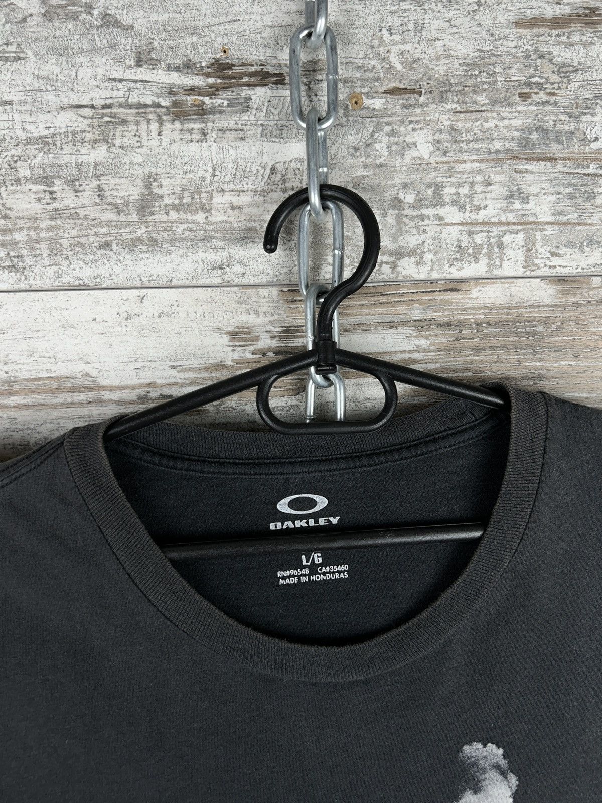 Japanese Brand × Oakley × Vintage Mens Vintage Oakley T-shirt streetwear y2k Japanese tee Size US L / EU 52-54 / 3 - 5 Thumbnail