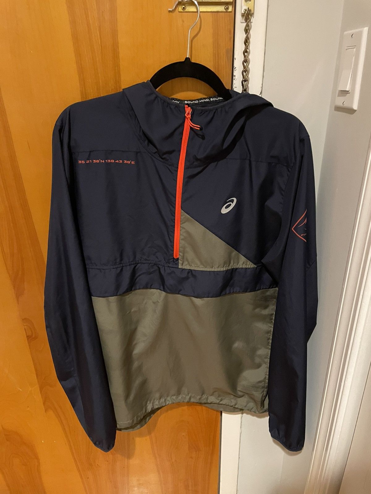 Asics ASICS Lightweight Quarter-Zip Windbreaker Size US M / EU 48-50 / 2 - 1 Thumbnail