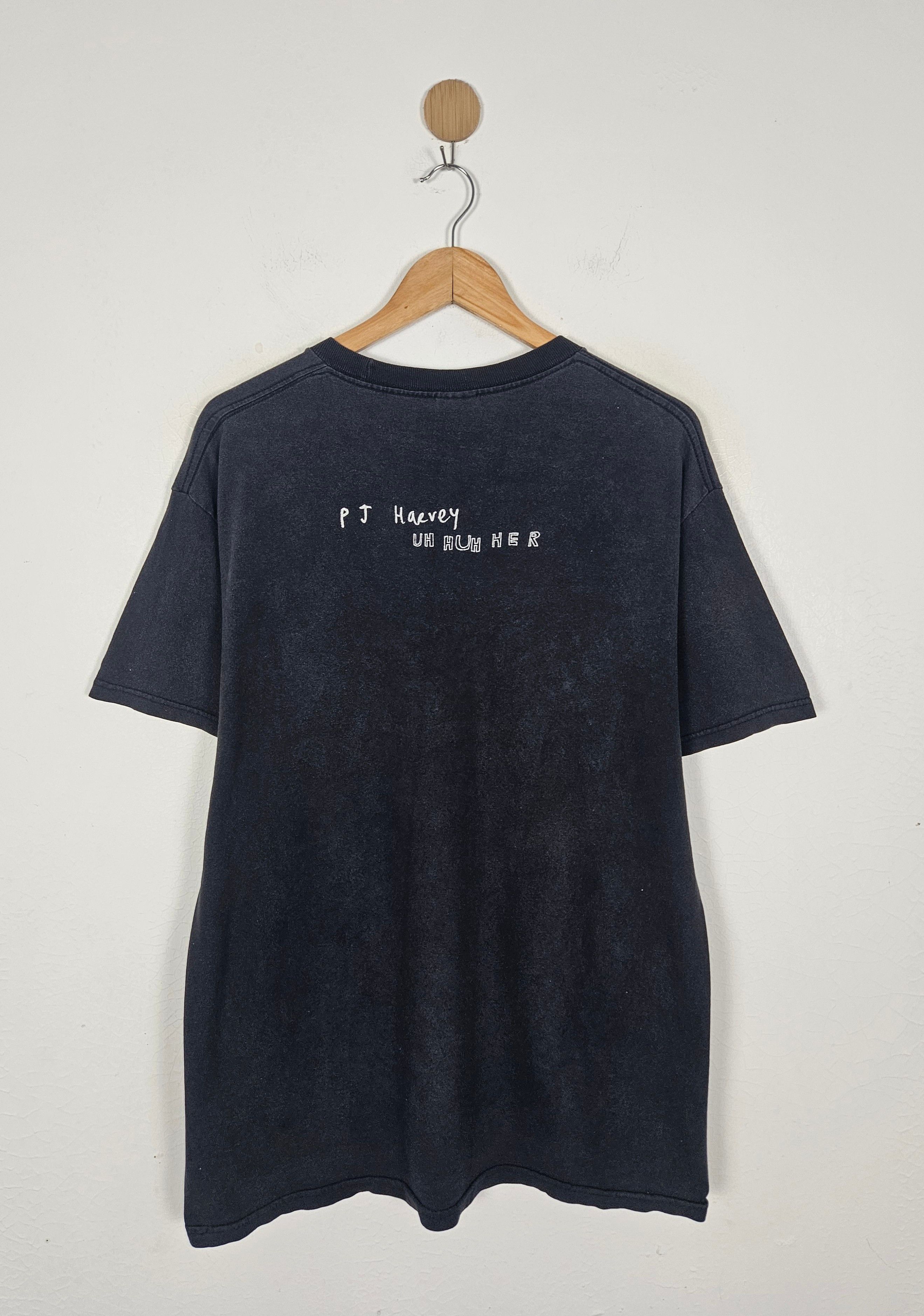 Band Tees Vintage PJ Harvey Uh Huh Her Promo Tee Y2K Size US L / EU 52-54 / 3 - 2 Thumbnail