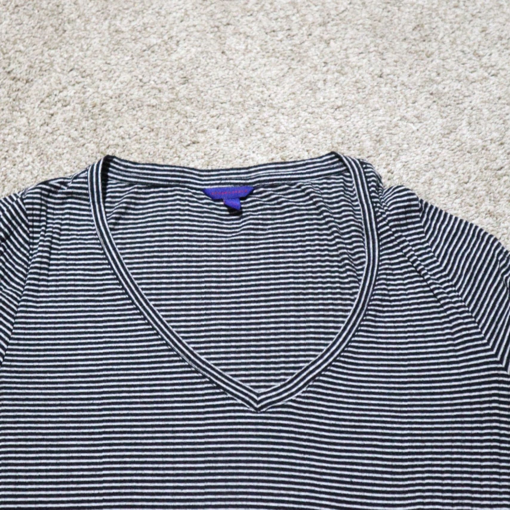 Vintage Aéropostale Shirt Cropped Long Sleeve Black White Striped Scoop Neck Women XL Size XL / US 12-14 / IT 48-50 - 2 Thumbnail