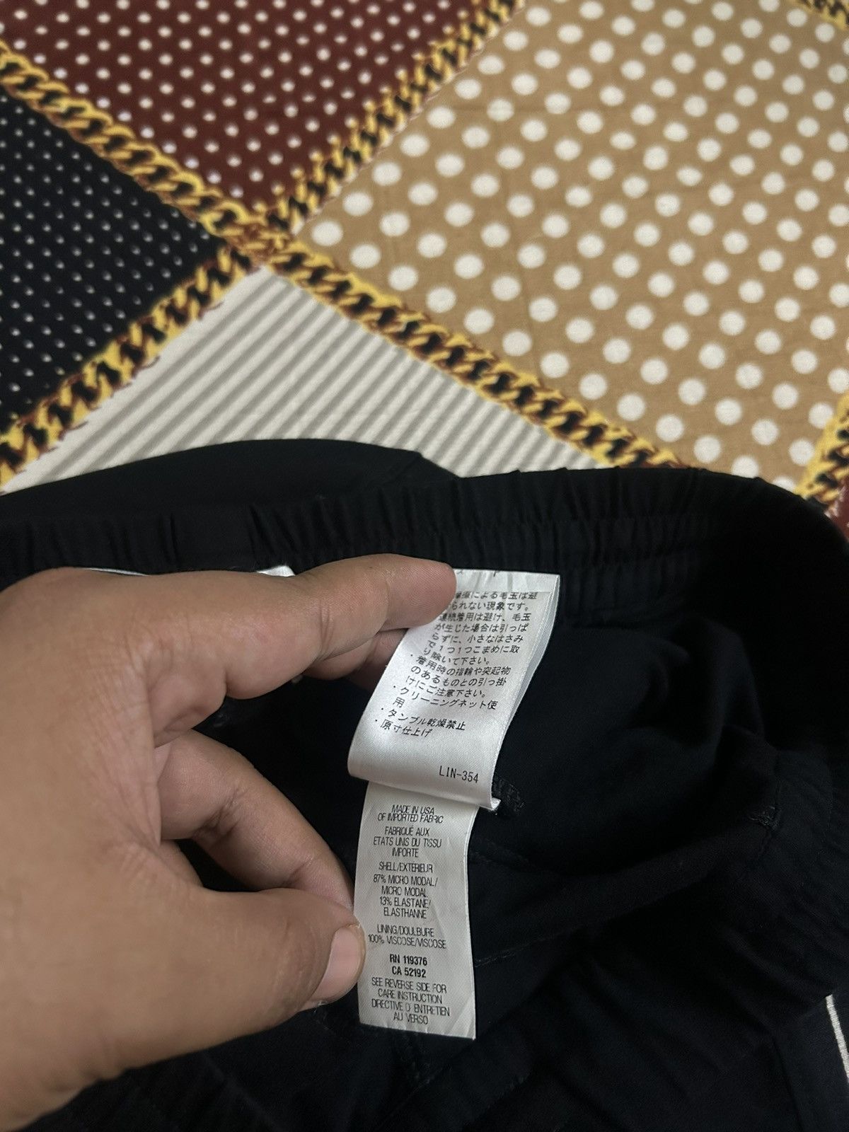 Helmut Lang HELMUT LANG BLACK SWEATSHORT Size 28" / US 6 / IT 42 - 11 Thumbnail