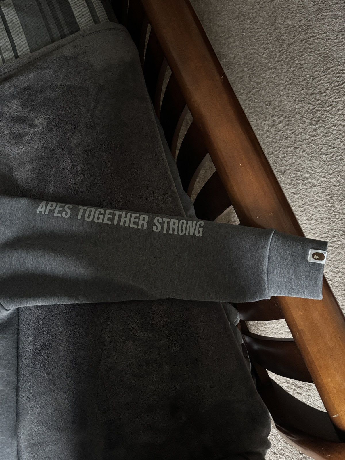 Bape Bape “Apes Together Strong” Hoodie Size US M / EU 48-50 / 2 - 5 Thumbnail