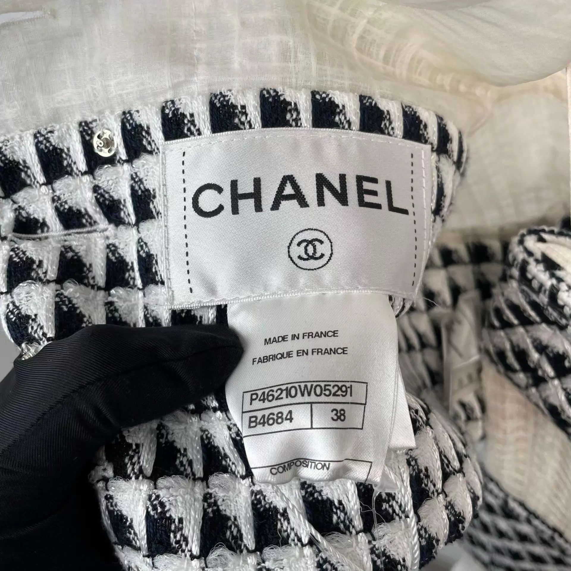 Chanel CHANEL Tweed Women's Color-Blocked White Jacket Size S / US 4 / IT 40 - 4 Thumbnail