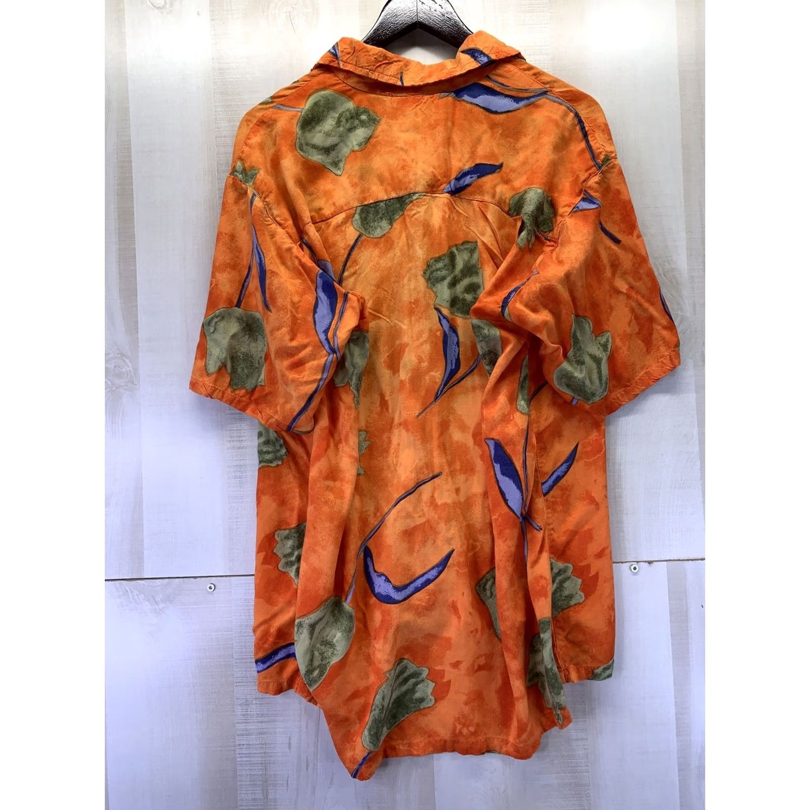 Vintage VINTAGE Roundy Bay Mens Tulip Bright Orange Button Up Shirt Size L-7870 Size US L / EU 52-54 / 3 - 7 Thumbnail