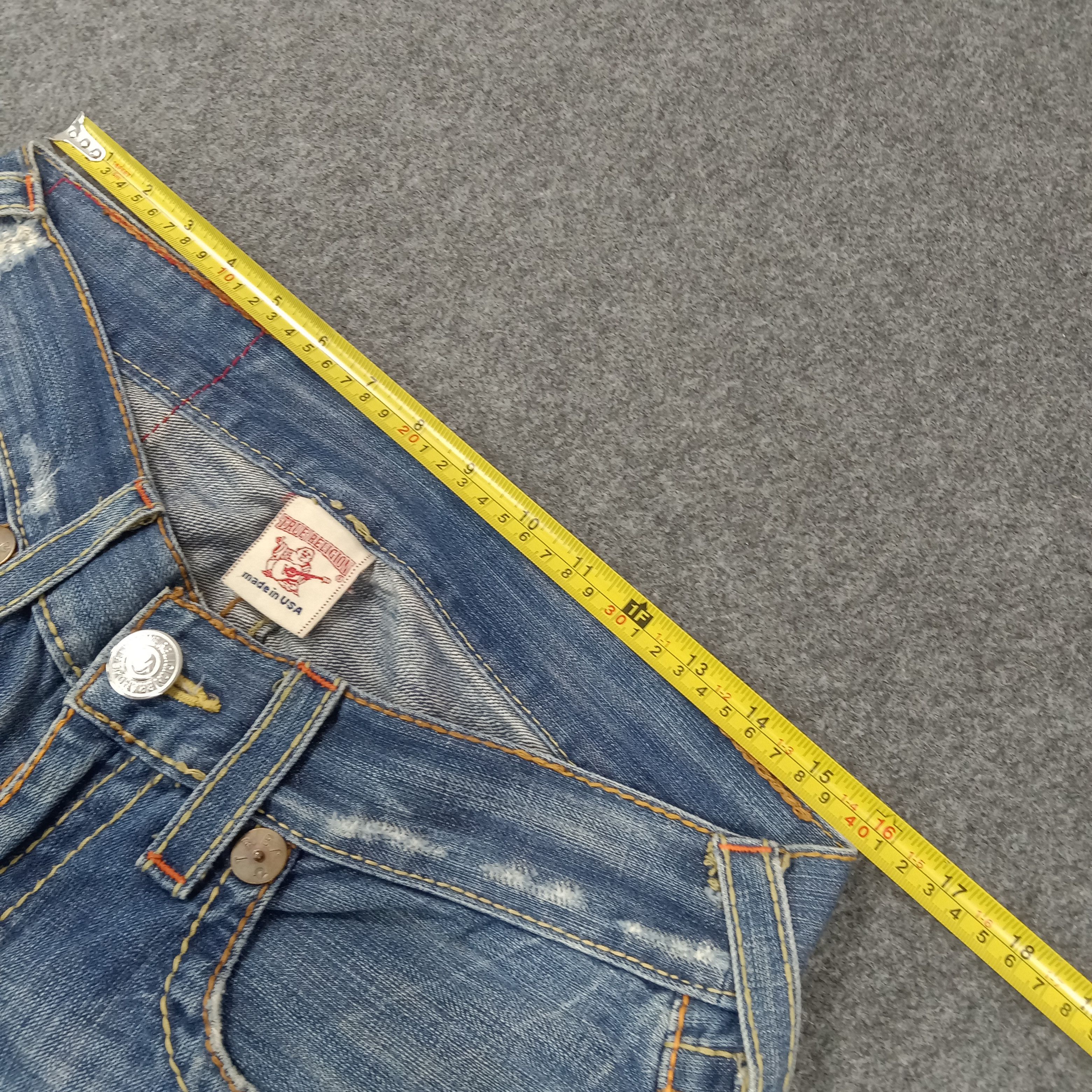 True Religion True Religion American Blue Baggy Denim Jeans C280N28 Size US 33 - 10 Thumbnail