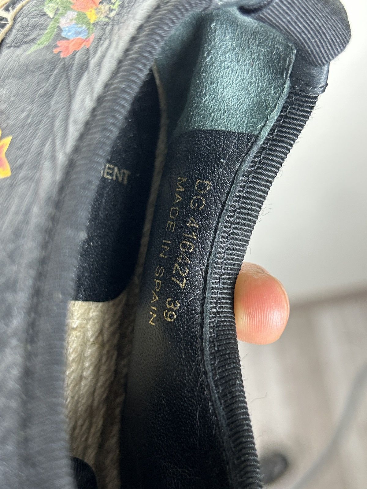 Saint Laurent Paris Saint Laurent Paris Black Floral Leather Oxford Espadrille Size US 9 / IT 39 - 8 Thumbnail