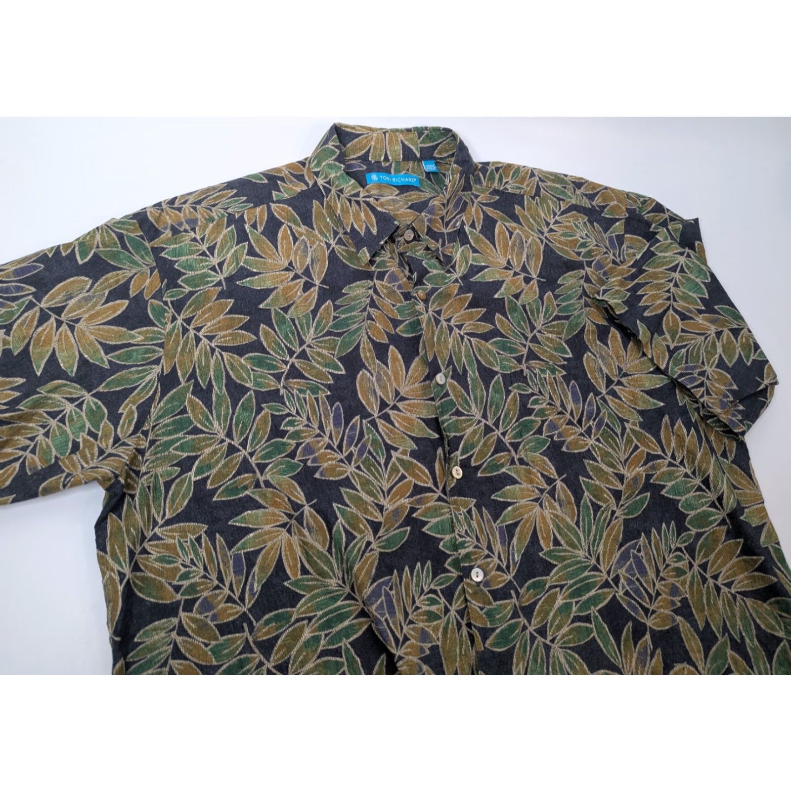 Tori Richard Tori Richard Men's Hawaiian Shirt Hawaiian Leaves Design Cotton Lawn Size XL Multicolor Button-Up Short Sleeve Casual Size US XL / EU 56 / 4 - 2 Thumbnail