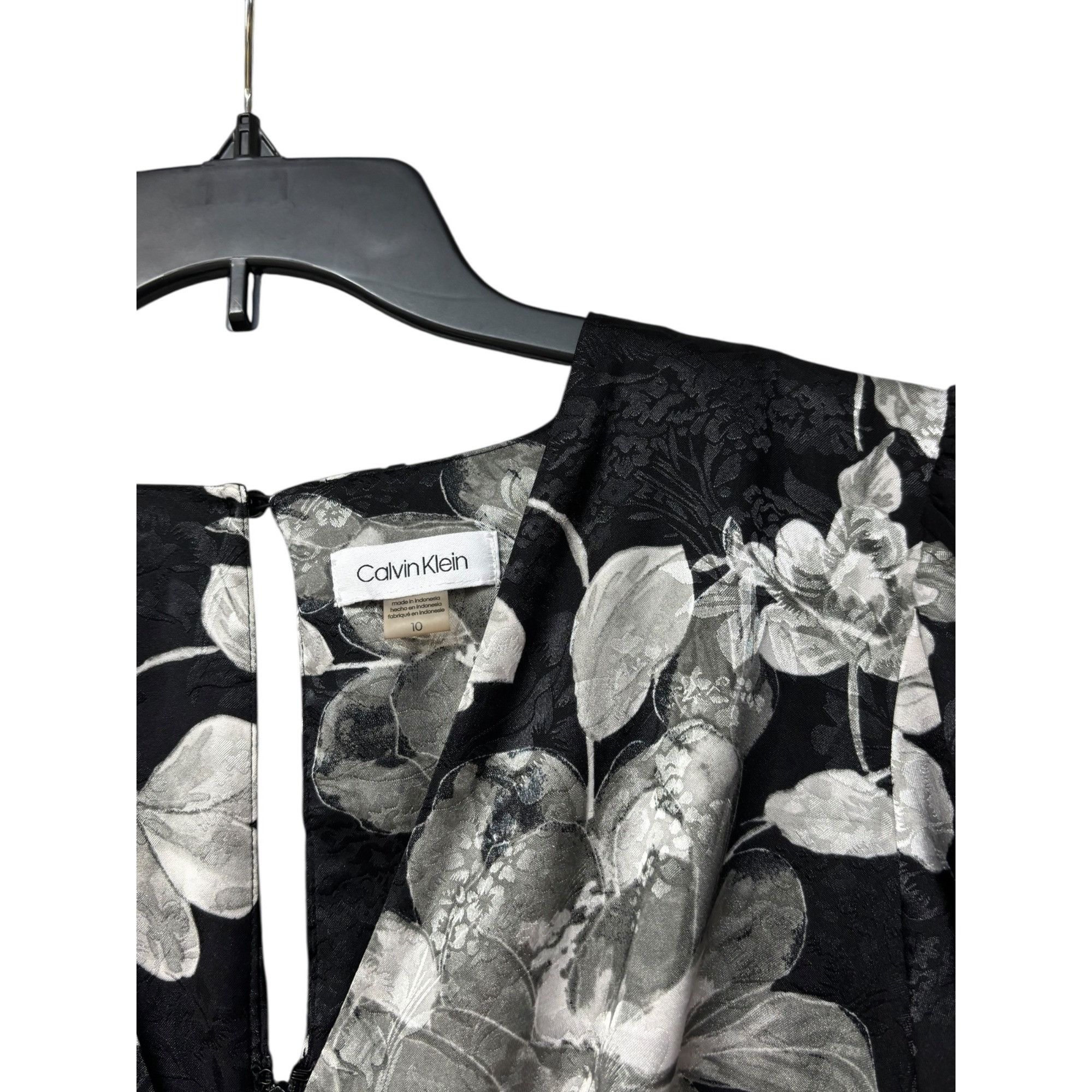 Calvin Klein Calvin Klein Printed Midi Tiered Dress, Black/Silver, Sz. 10 Size M / US 6-8 / IT 42-44 - 7 Thumbnail
