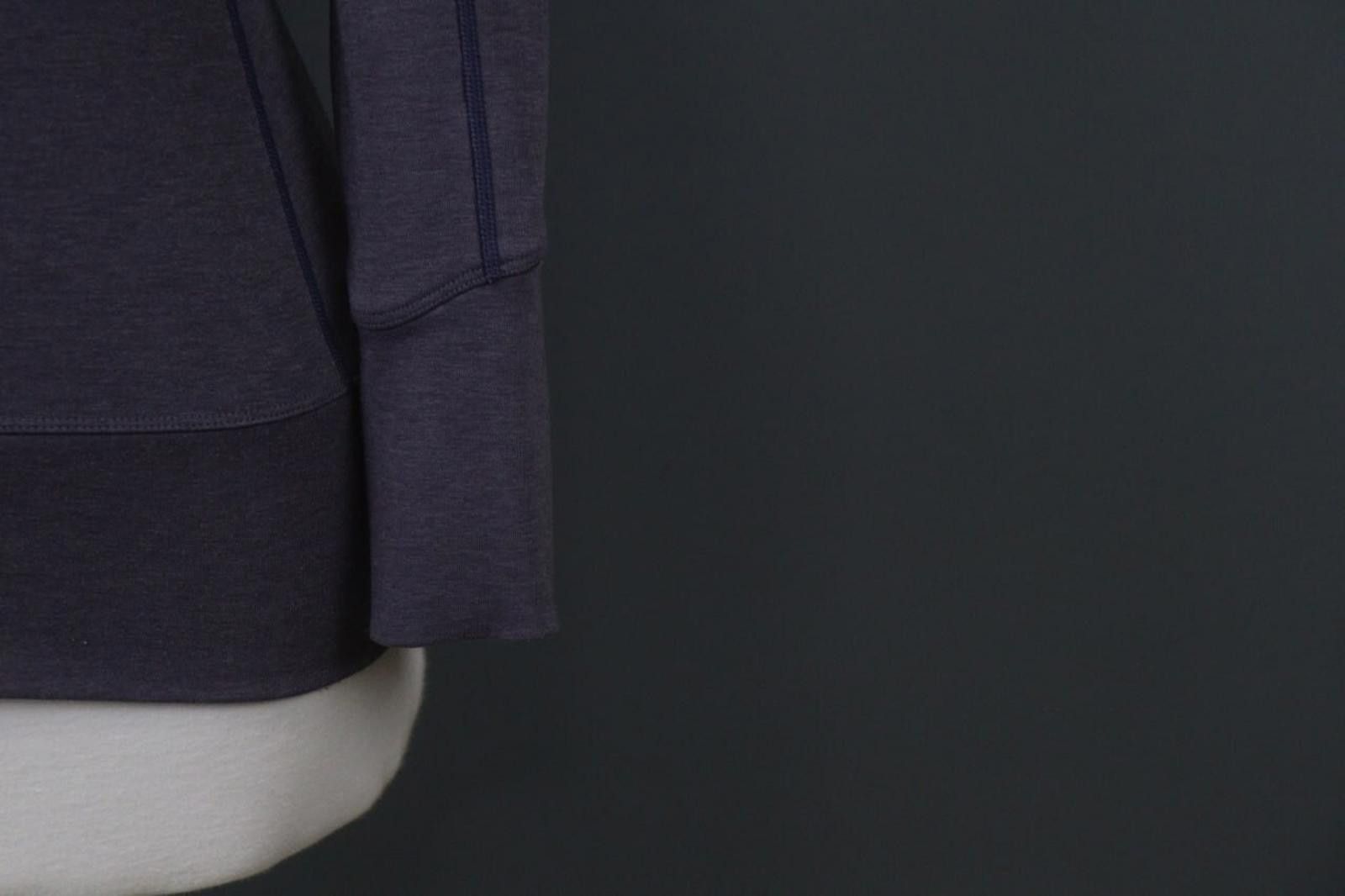 The Mountain Mountain Equipment Navy Raglan Cuff Cobra Hoodie Size S Size S / US 4 / IT 40 - 4 Thumbnail