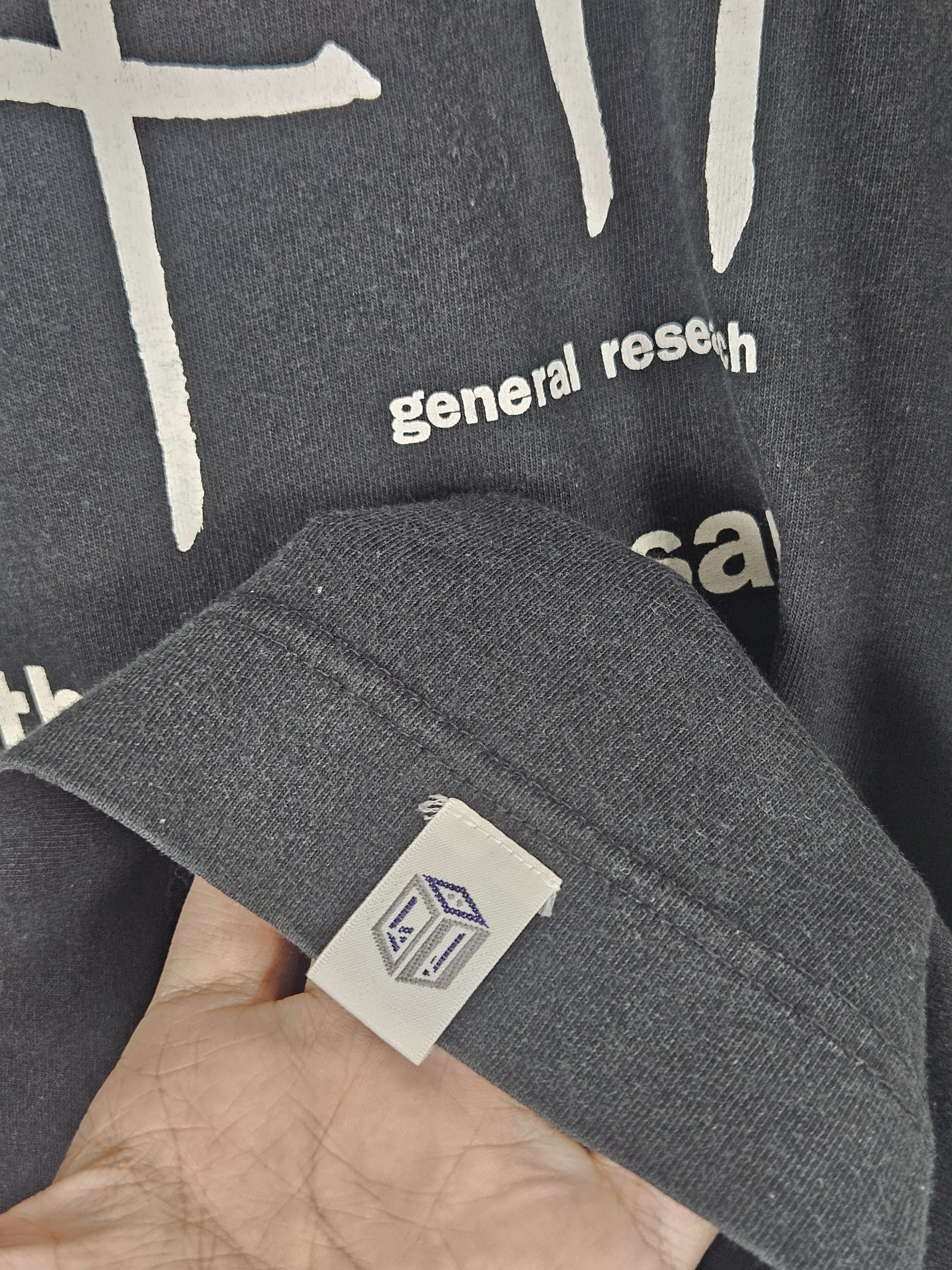 General Research General Research Seventh Anniversary 2002 Shirt Size US M / EU 48-50 / 2 - 5 Thumbnail