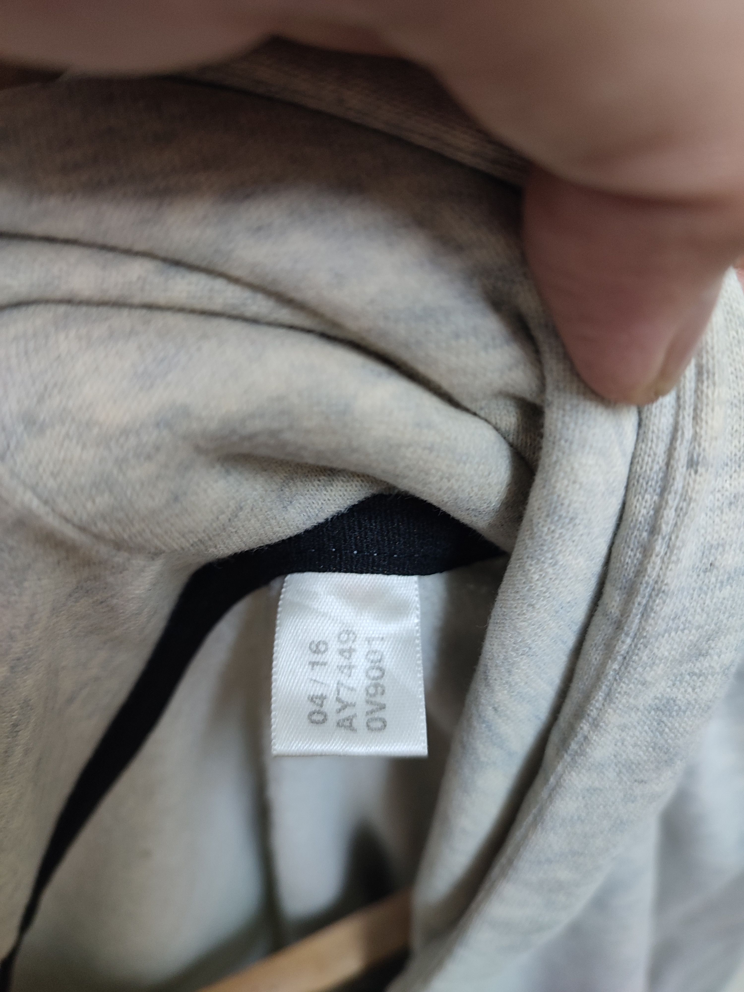 Adidas Vintage Adidas Es La Vida Zip Up Hoodies Size US M / EU 48-50 / 2 - 7 Thumbnail