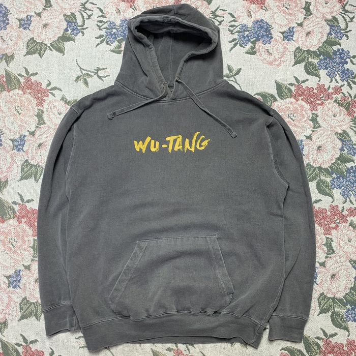 Wu tang clan hoodie best sale urban outfitters