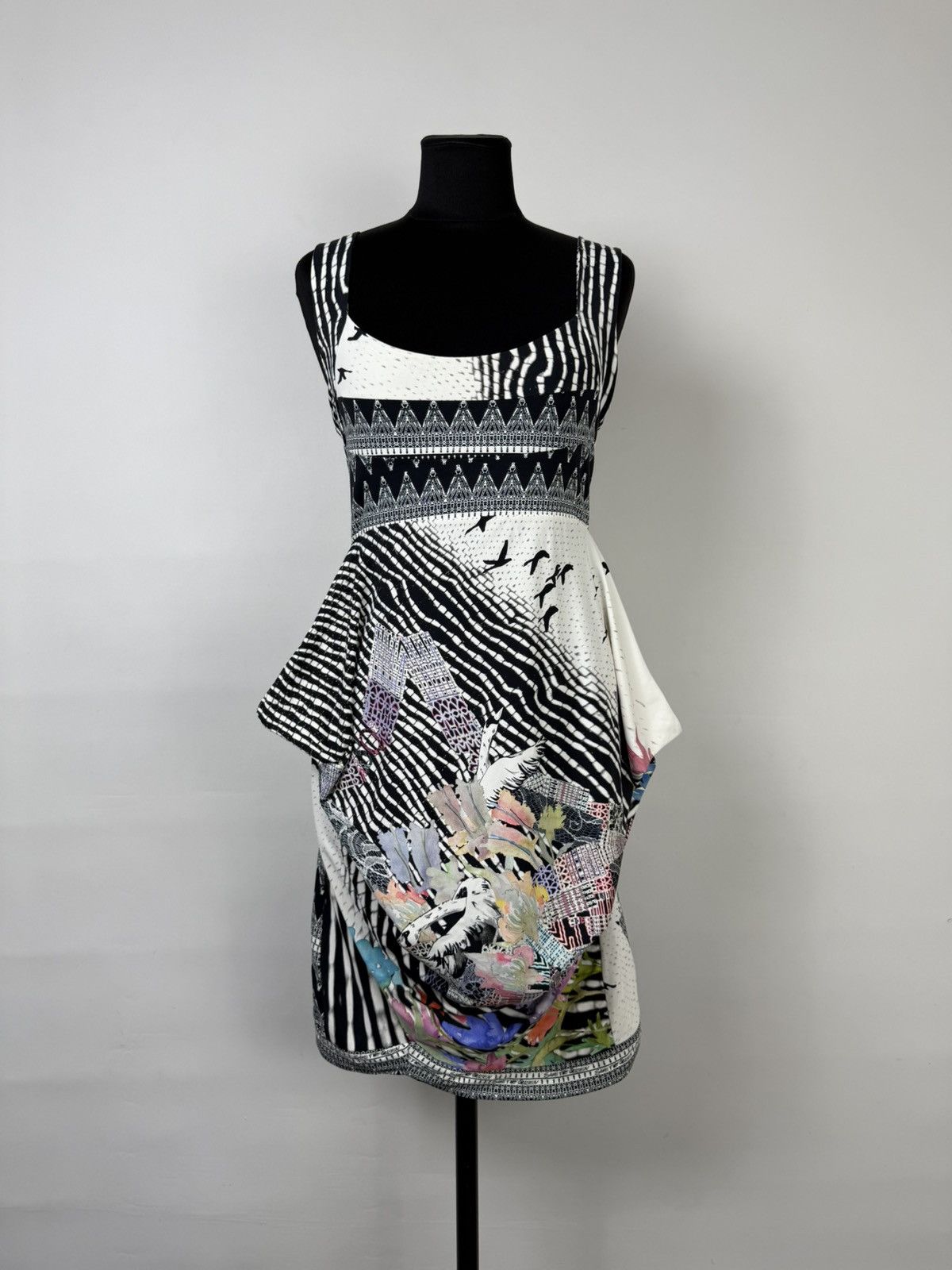 Jean Paul Gaultier Save The Queen Asymmetrical Printed Colorful Abstract Dress Size L / US 10 / IT 46 - 2 Thumbnail