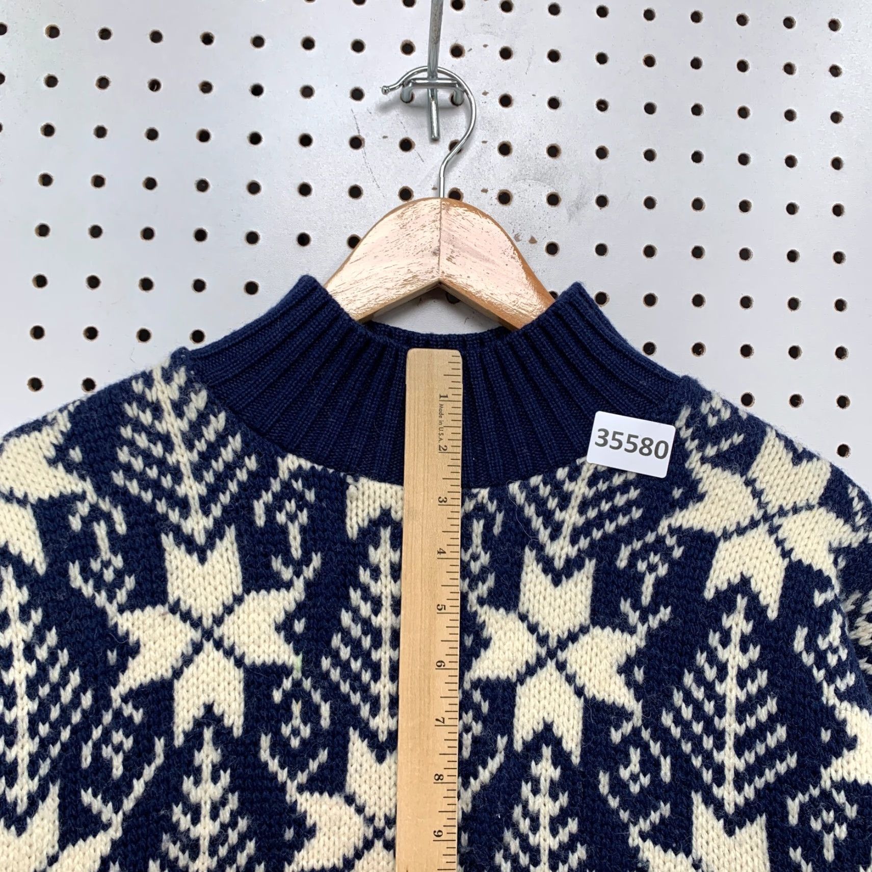 Vintage VINTAGE Lord & Jeff Knit Sweater Women L Blue Snowflake 22x23.5 Cardigan Crew Neck Long Sleeve Mens? Size L / US 10 / IT 46 - 6 Thumbnail