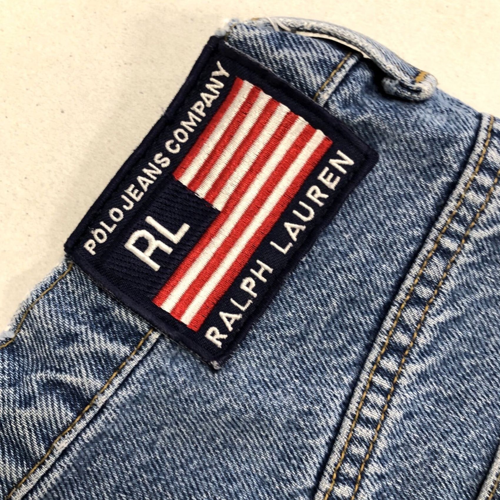 Polo Ralph Lauren VINTAGE Polo Ralph Lauren Denim Shorts Banner Flag 80s 90s Distressed Blue Polo Ralph Lauren Mens 33 34x11 34x11 Regular Inseam 11" Relaxed High Rise Size US S / EU 44-46 / 1 - 2 Thumbnail
