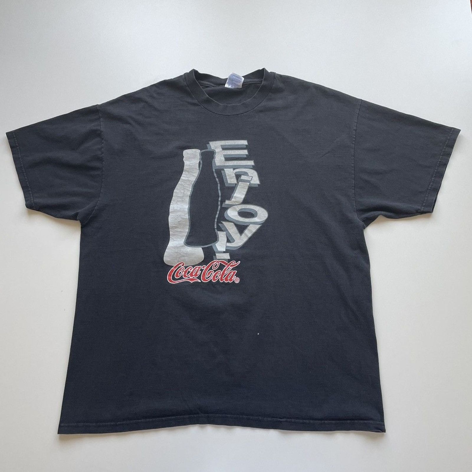 Coca Cola Vintage 90s Coca Cola Coke Promo T Shirt XL Faded Black Rare Size US XXL / EU 58 / 5 - 1 Thumbnail