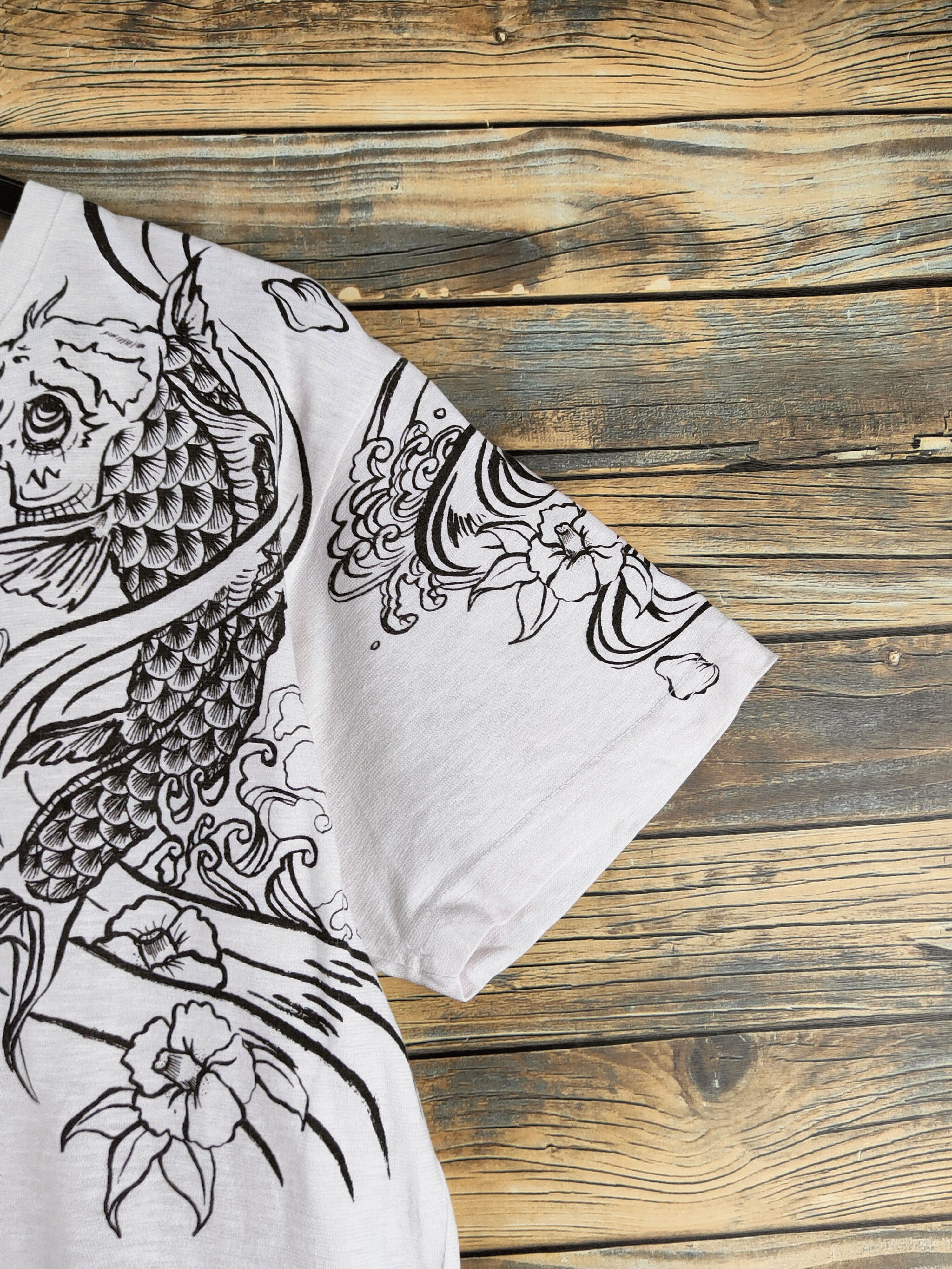Japanese Brand DL Strange Heaven White Short Sleeve T-shirts #S2879 Size US L / EU 52-54 / 3 - 6 Thumbnail