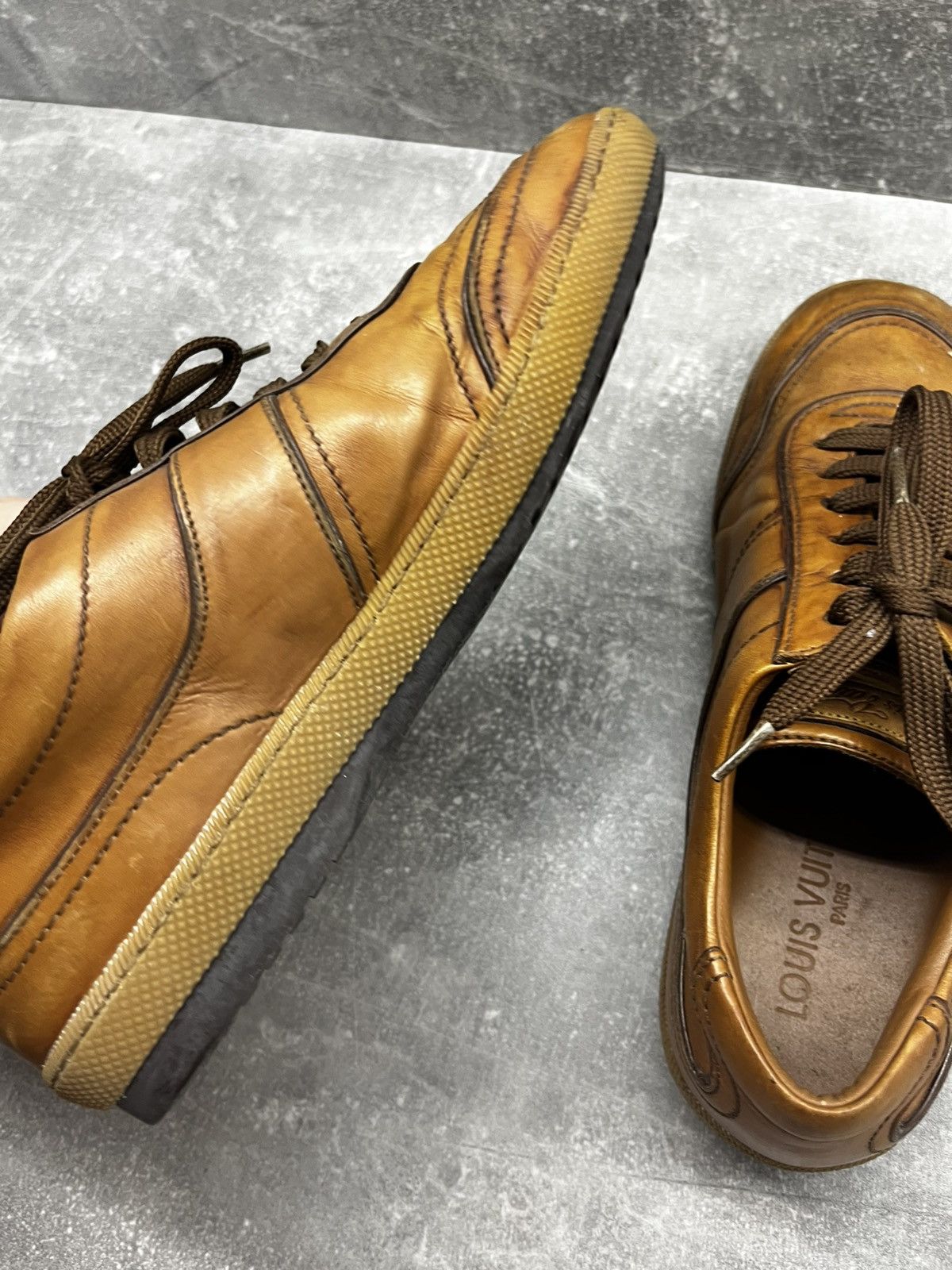 Louis Vuitton Louis Vuitton Sneaker Shoes Women's Low Cut Logo Light Brown Size US 6 / IT 36 - 5 Thumbnail