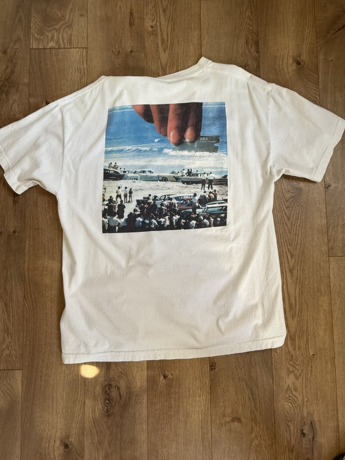 DIVINITIES Divinities - Cocaine Beach T-shirt XL Size US XL / EU 56 / 4 - 1 Thumbnail
