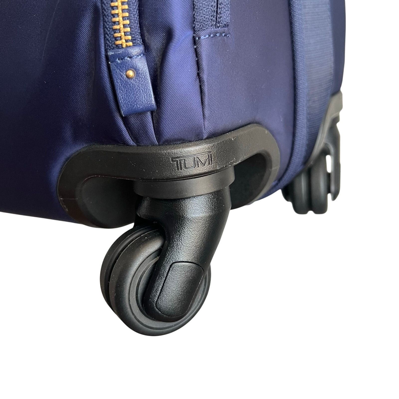 Tumi Tumi Oslo Voyageur Blue Compact Carry Spinner Suitcase Size ONE SIZE - 8 Thumbnail