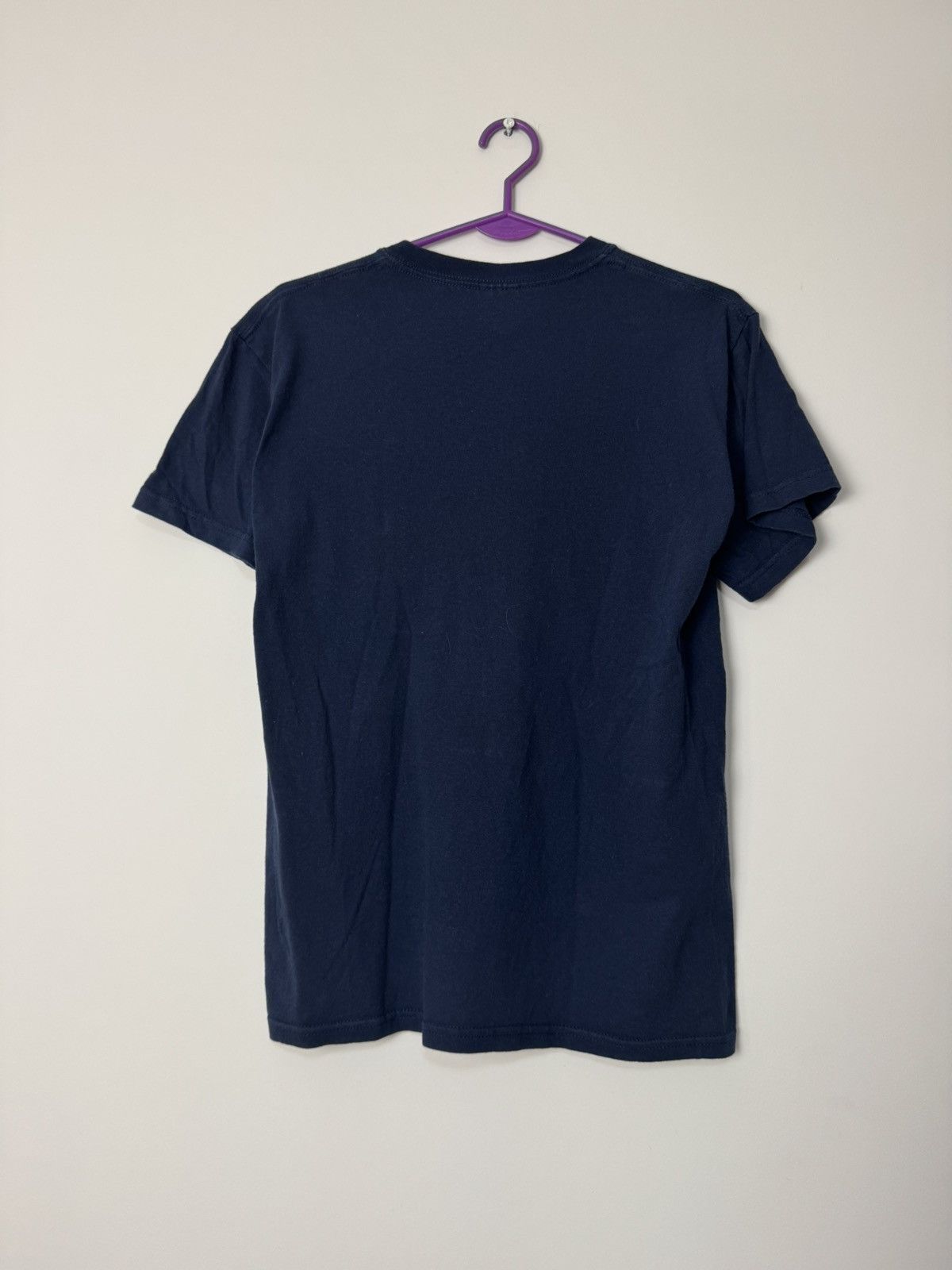 Vintage Funny “twatter” slogan tee “no ones care what you doing” Size US S / EU 44-46 / 1 - 6 Thumbnail