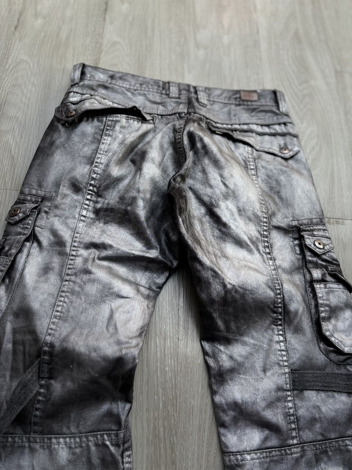 5351 POUR LES HOMMES NICOLE CLUB FOR MEN waxed cargo pants Size US 28 / EU 44 - 7 Thumbnail