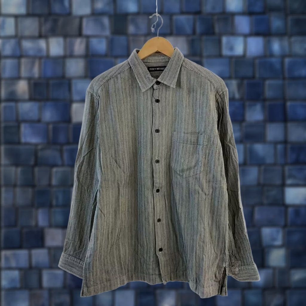 Issey Miyake ISSEY MIYAKE Striped Gray Cotton Long Sleeve Shirt Size 4 Mens Pre-Owned Size US XL / EU 56 / 4 - 1 Thumbnail