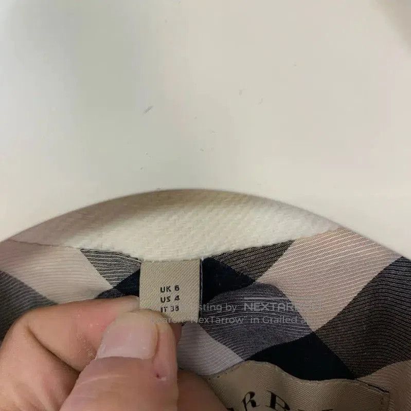 Burberry Burberry Women's Cream Wool Coat. Size XXS / US 00 / IT 34 - 4 Thumbnail