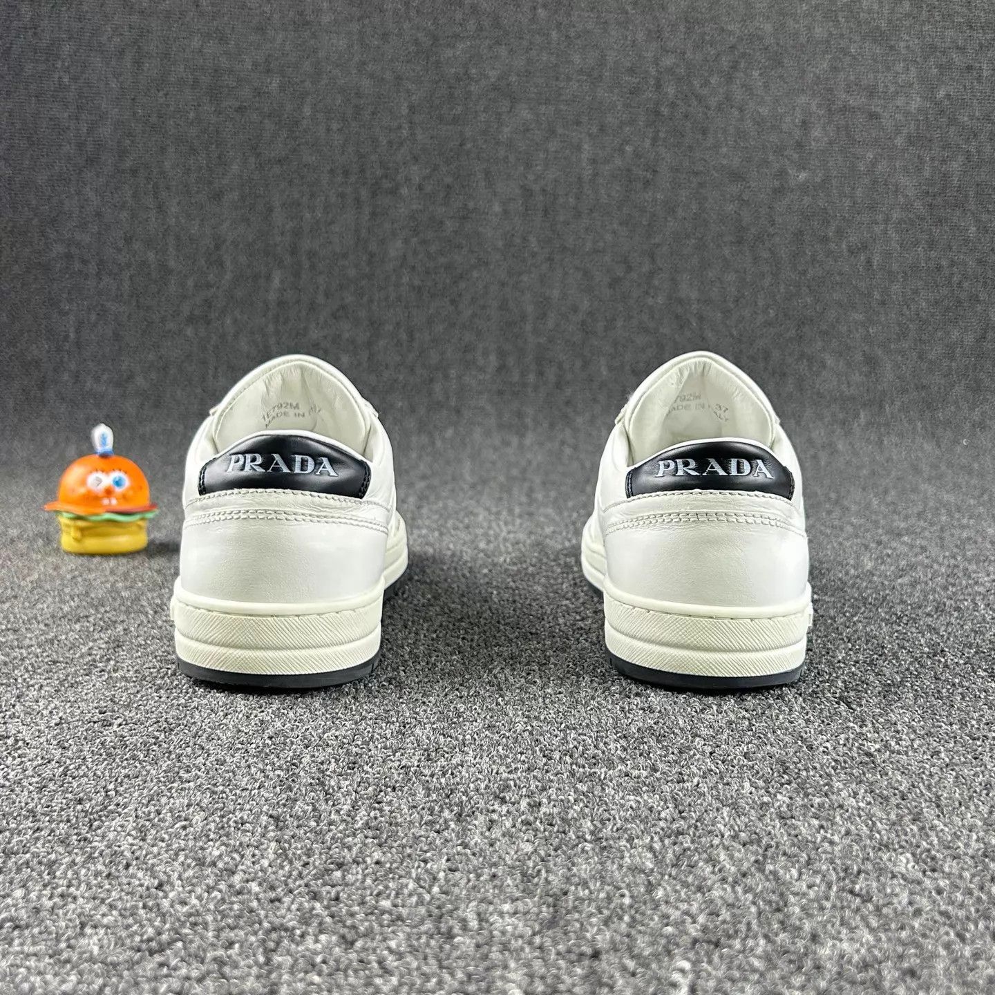 Prada Prada White Leather Sneaker EU37 HB4672 Like New Size US 6.5 / IT 36.5 - 5 Thumbnail