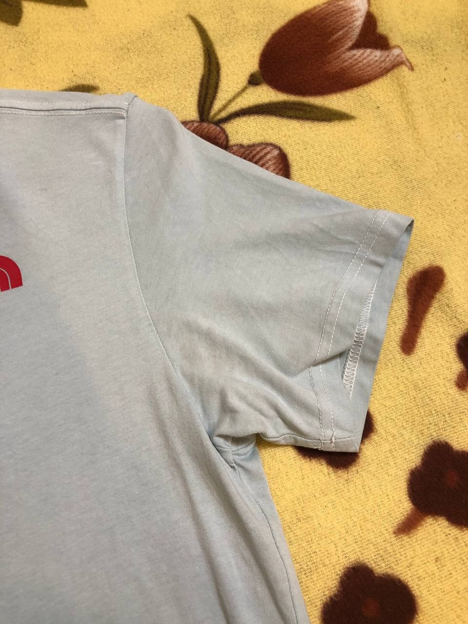 The North Face The North Face Graphic Tee T-Shirt Big Logo Size US S / EU 44-46 / 1 - 9 Thumbnail