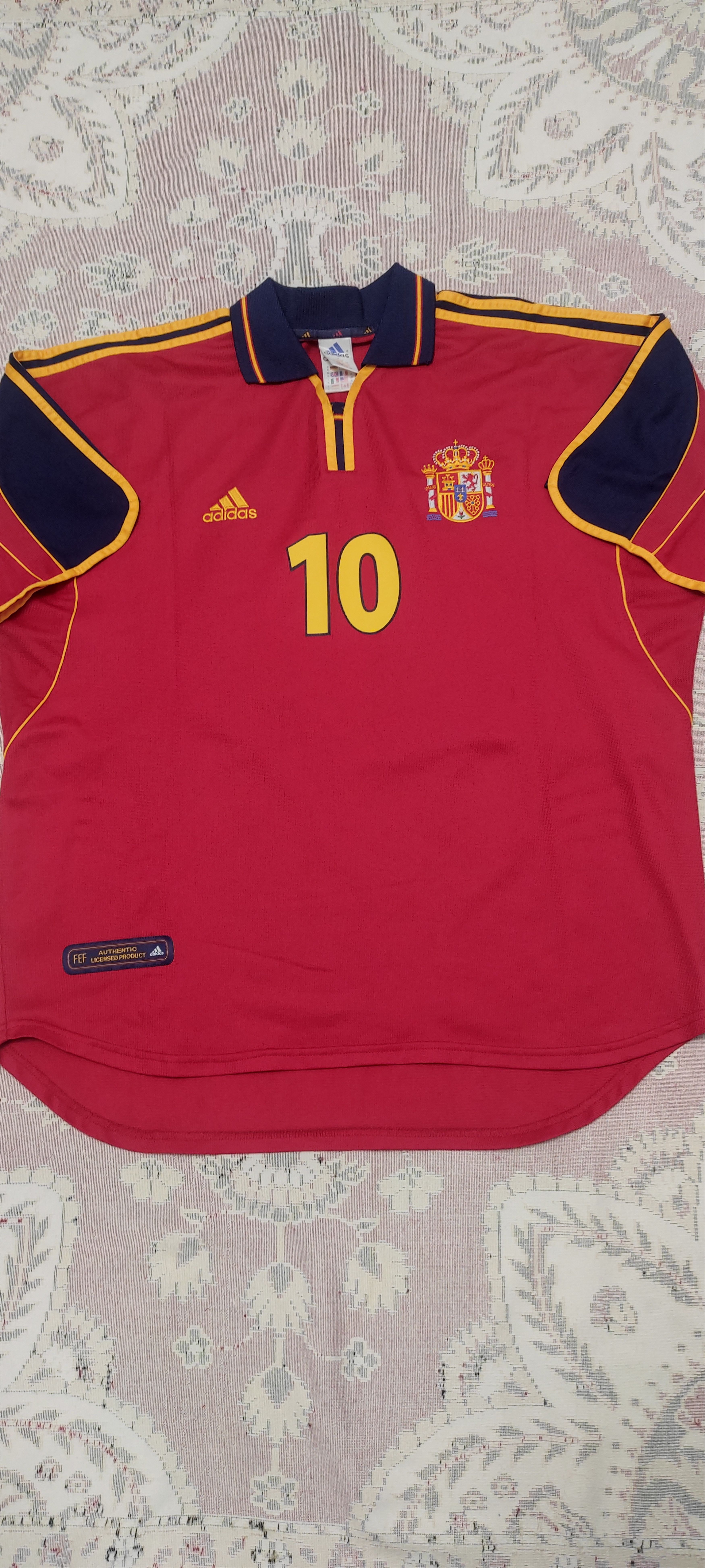 Adidas Spain #10 Raul Home football shirt 1999 - 2001 Rare Size US XL / EU 56 / 4 - 2 Thumbnail