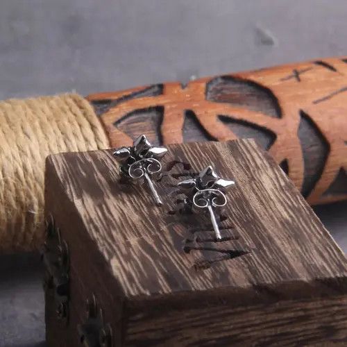 Jewelry × Sterling Silver Pentagonal Star Stud Earrings Size ONE SIZE - 3 Thumbnail