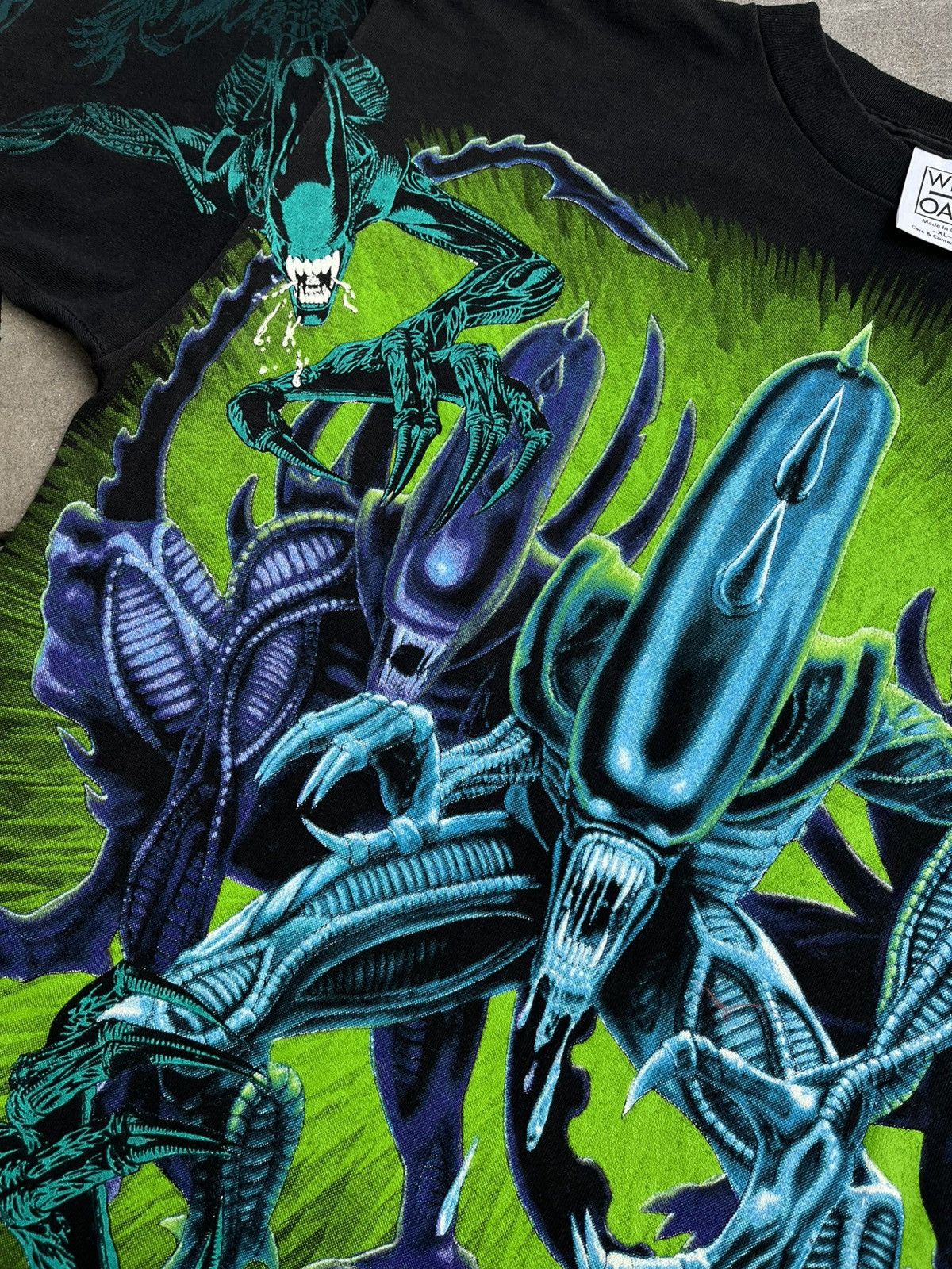 Cartoon Network × Vintage 👽1993 Operation Aliens👽 Crazy Vintage AOP Tee Size US XL / EU 56 / 4 - 4 Thumbnail